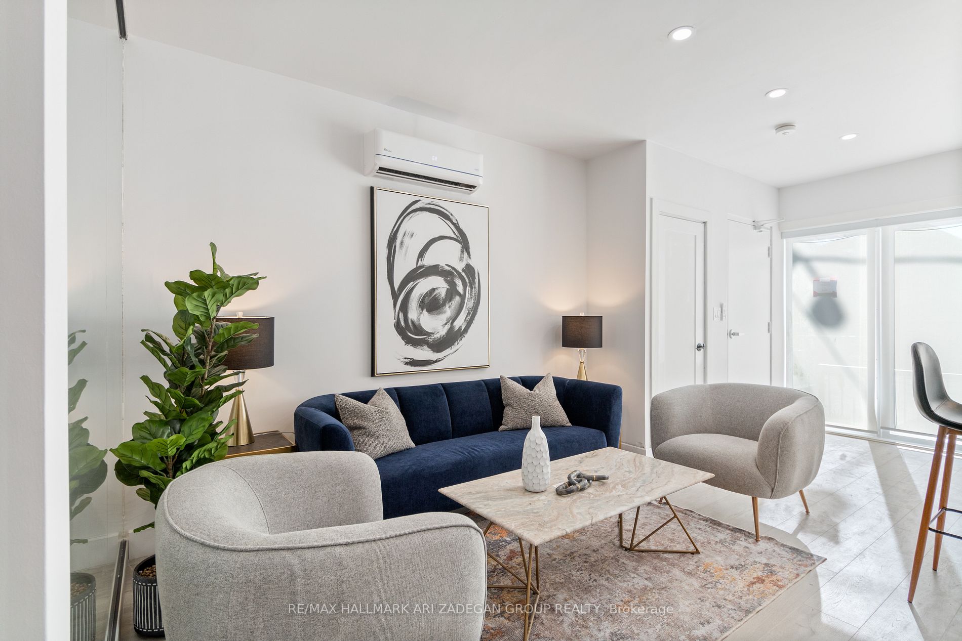 16 Minto St, #1