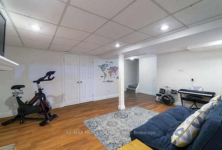 598 Stonebridge Lane