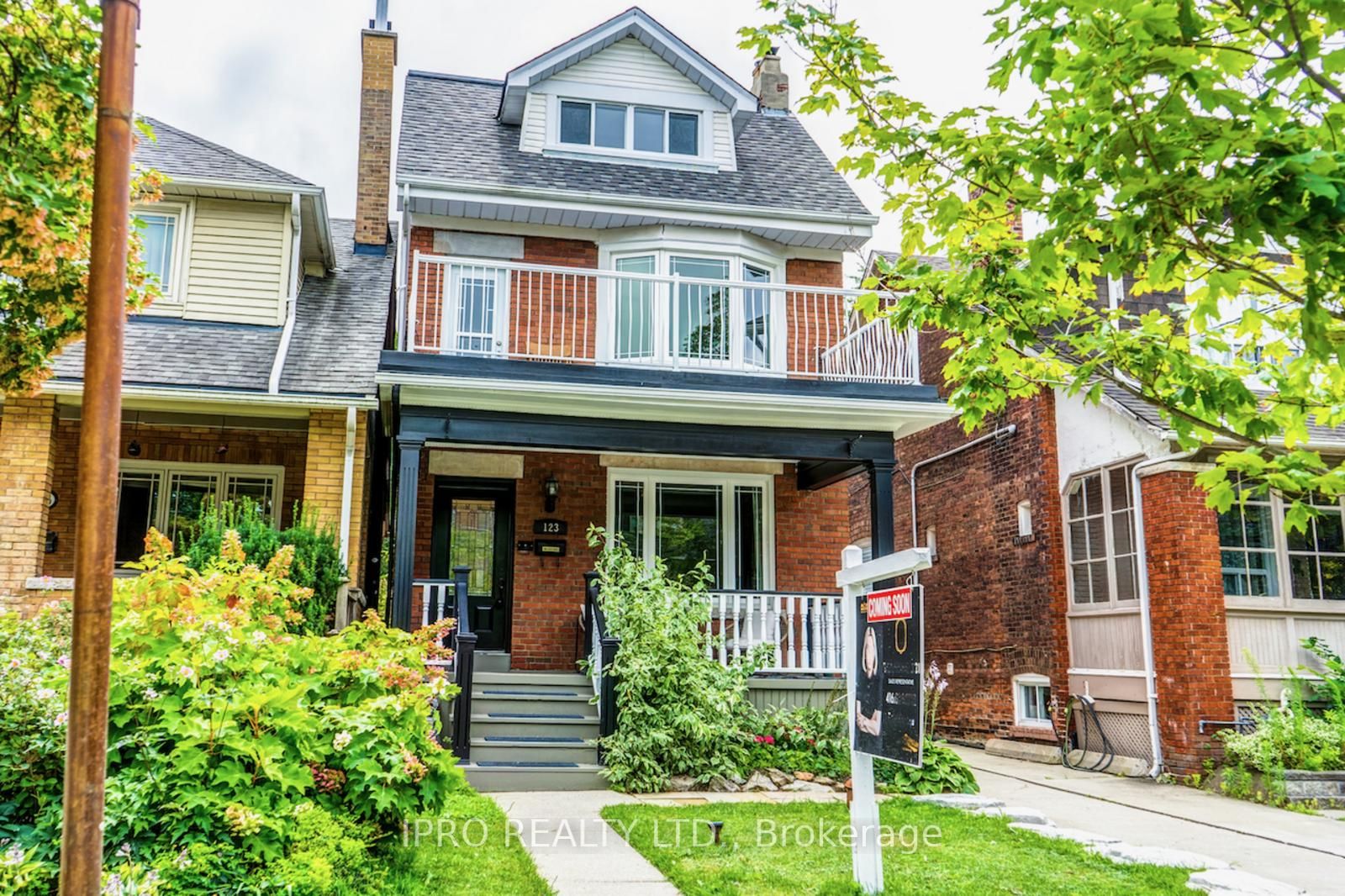 123 Browning Ave