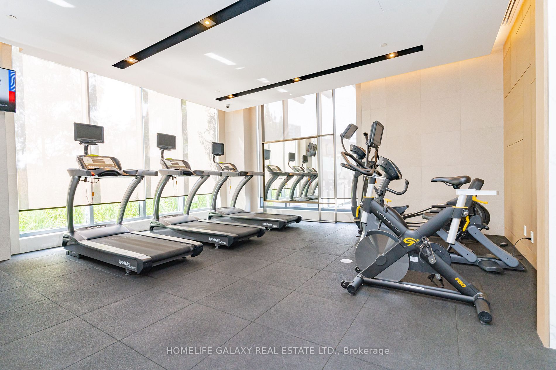 1255 Bayly Street, #609