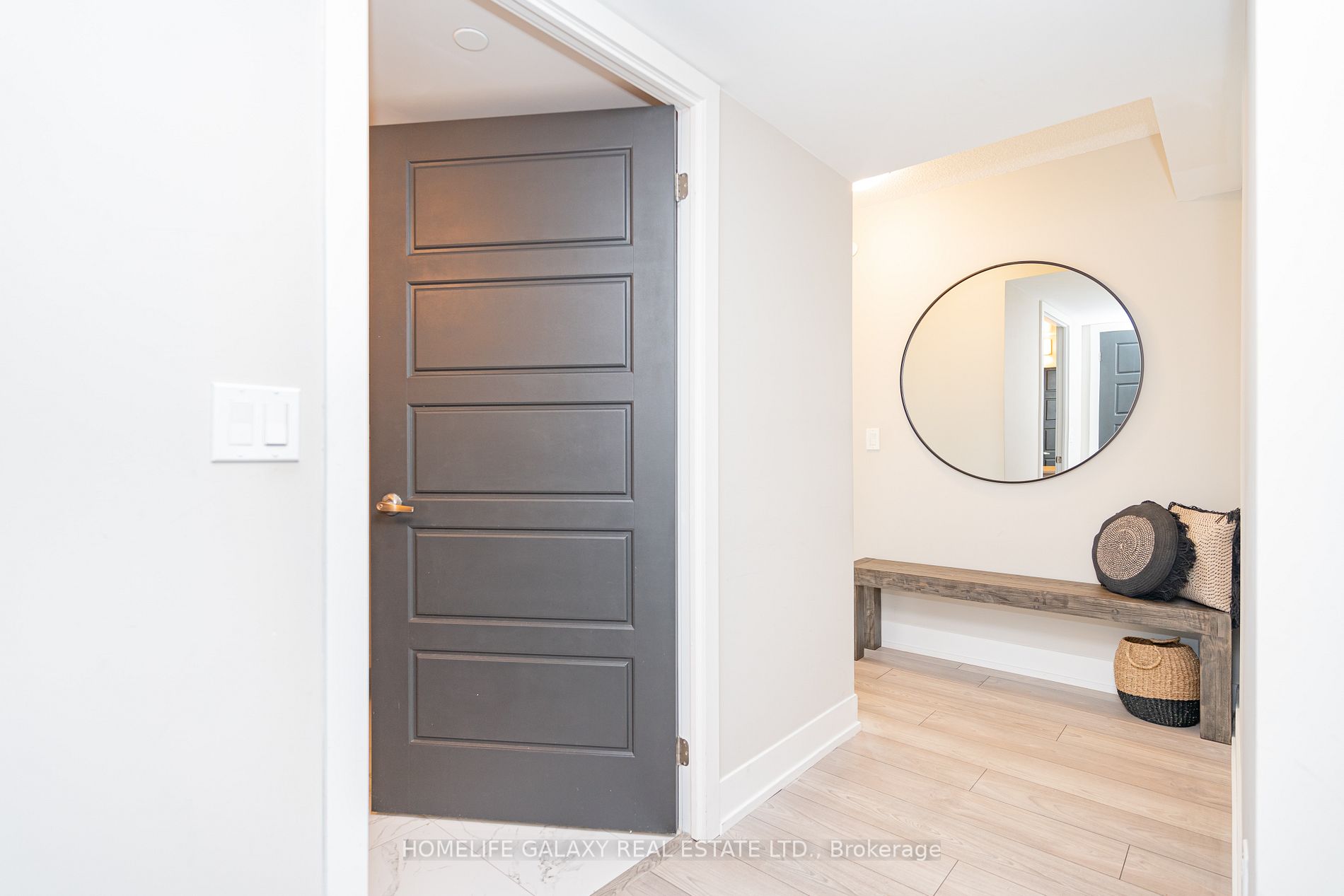 1255 Bayly Street, #609