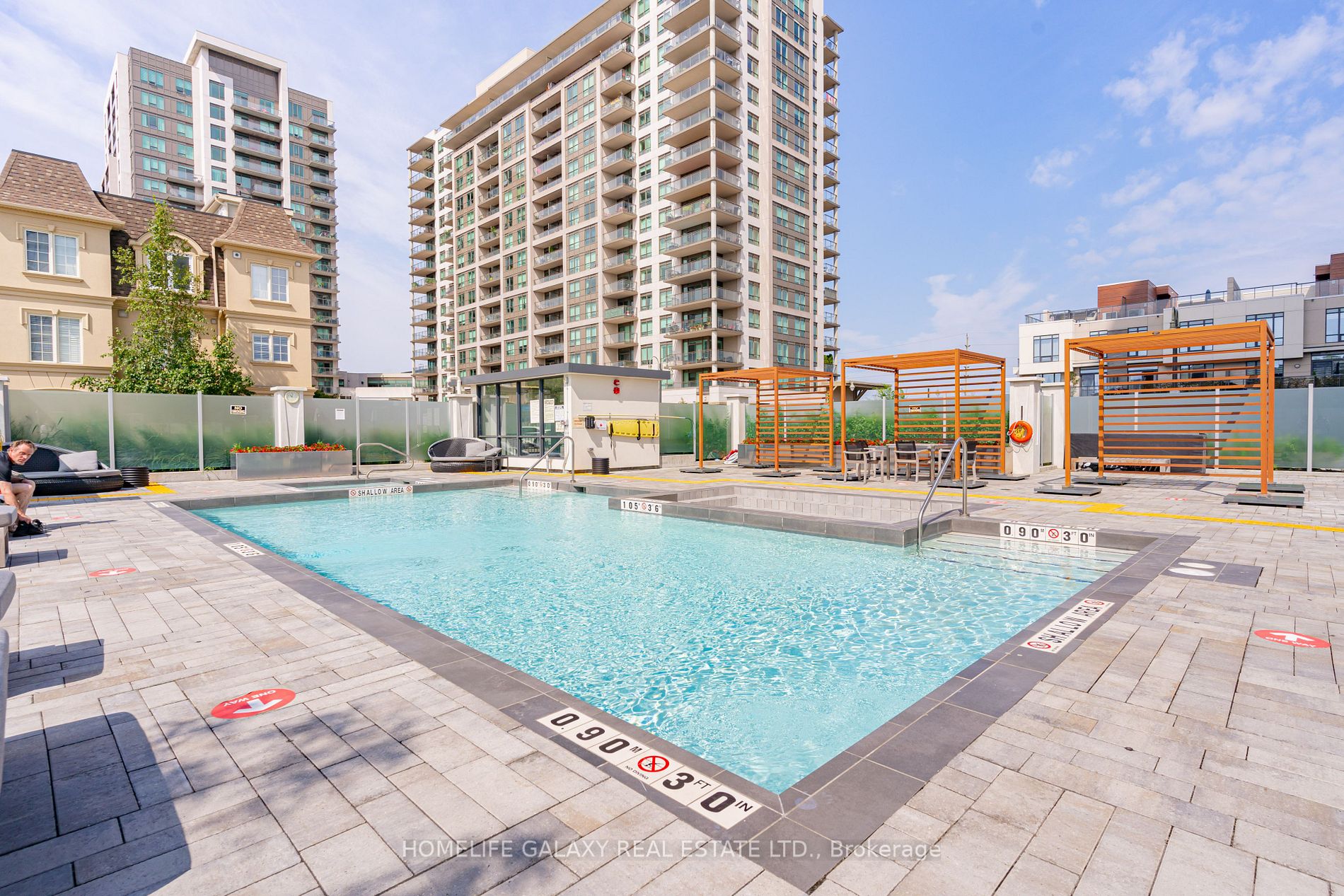 1255 Bayly Street, #609