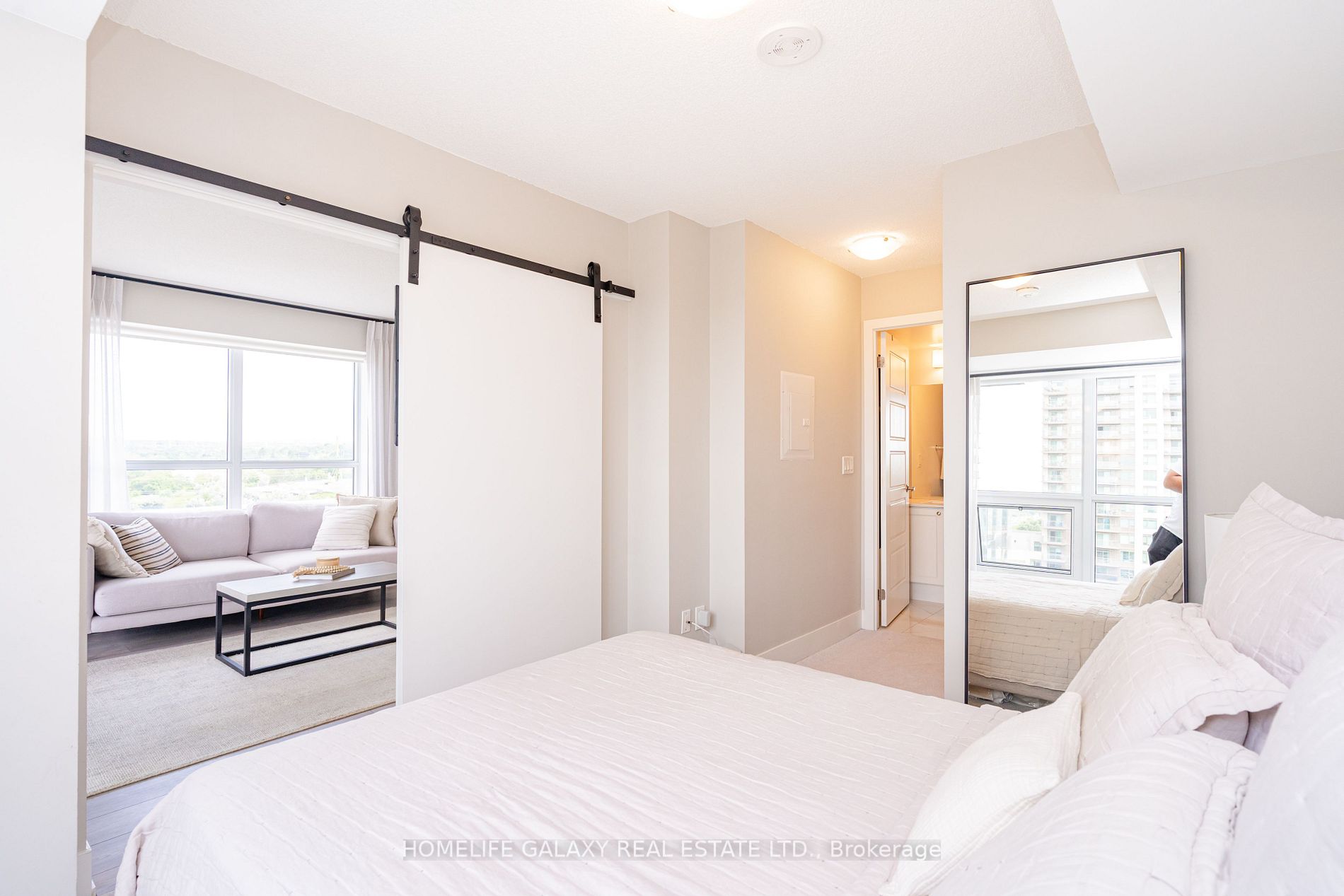 1255 Bayly Street, #609