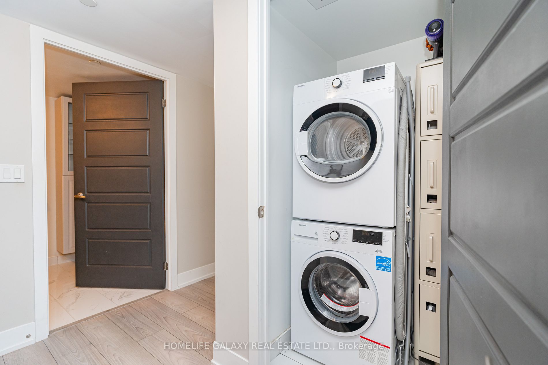 1255 Bayly Street, #609