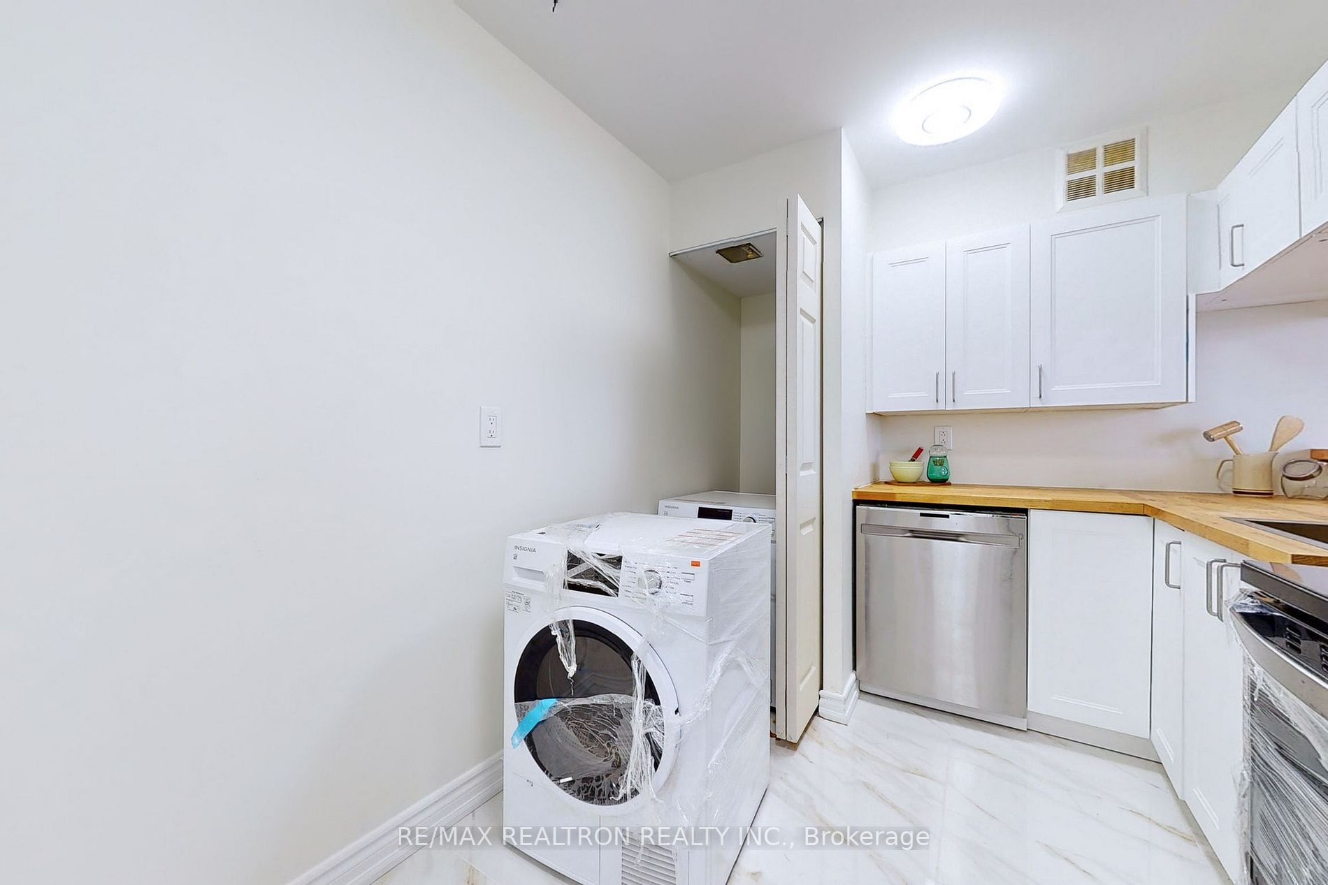3050 Ellesmere Road, #1619