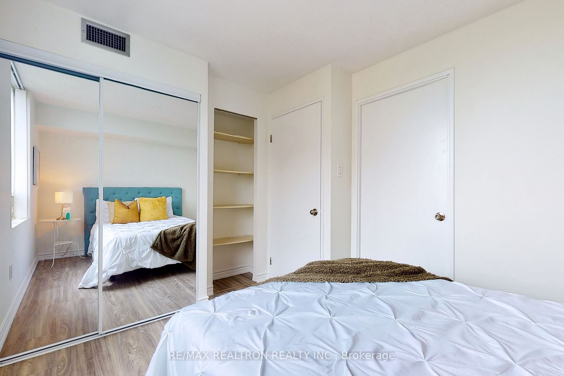 3050 Ellesmere Road, #1619