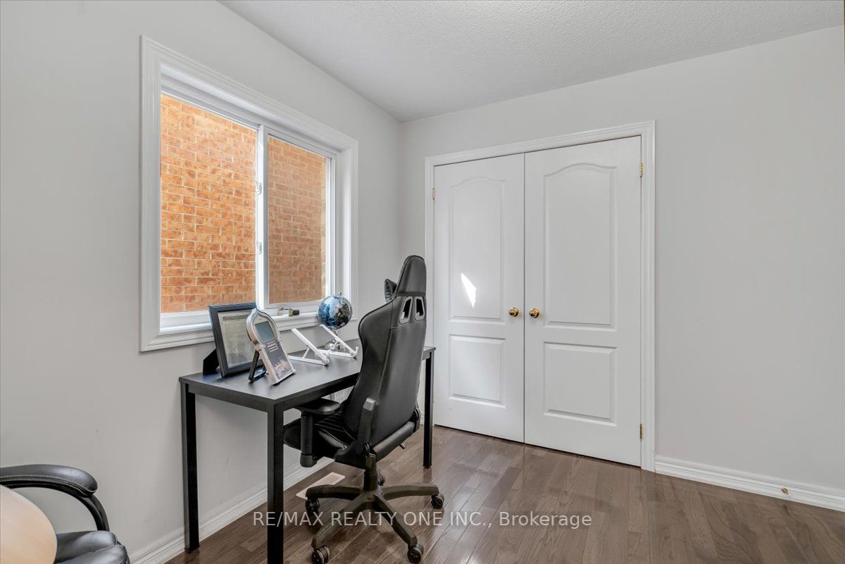 48 Arfield Ave