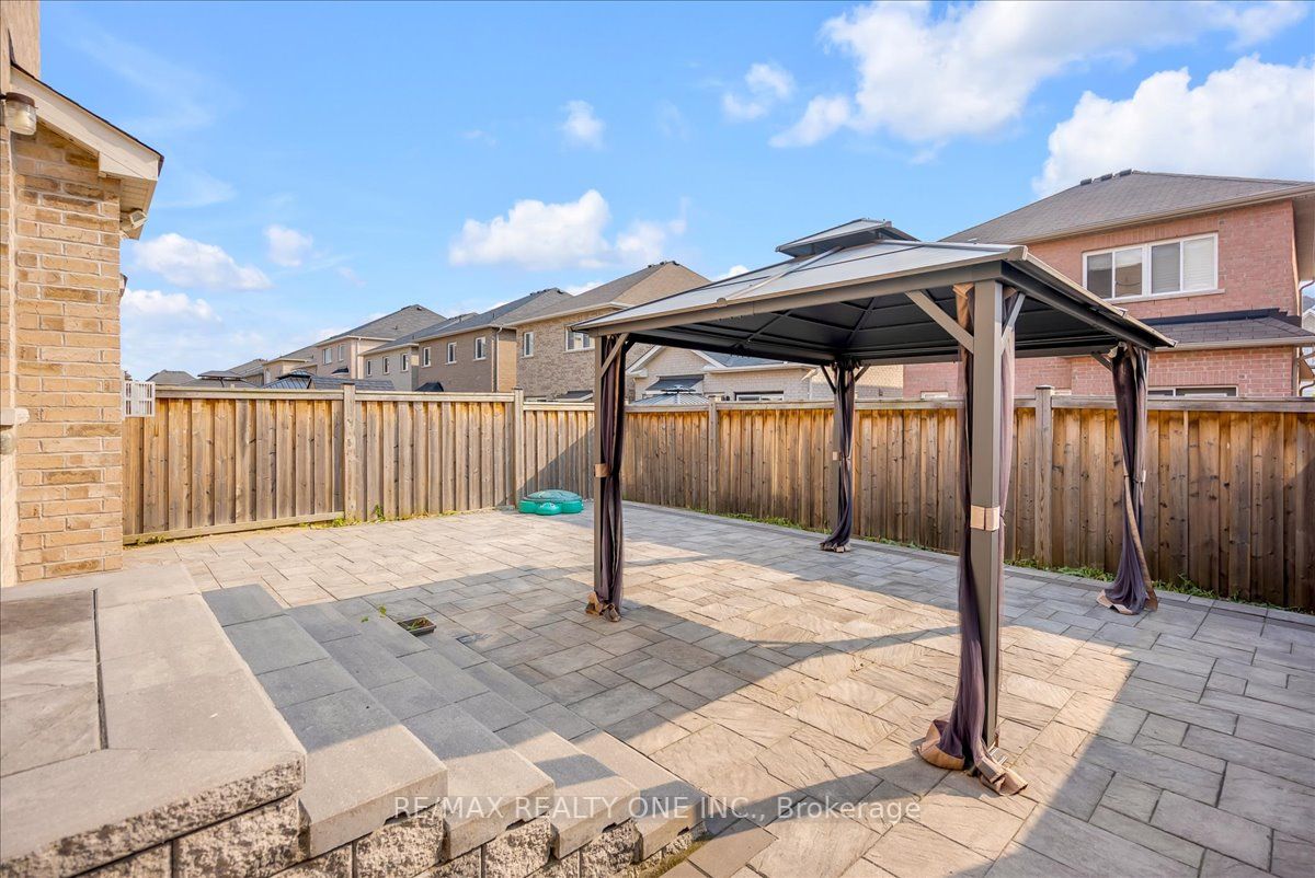 48 Arfield Ave