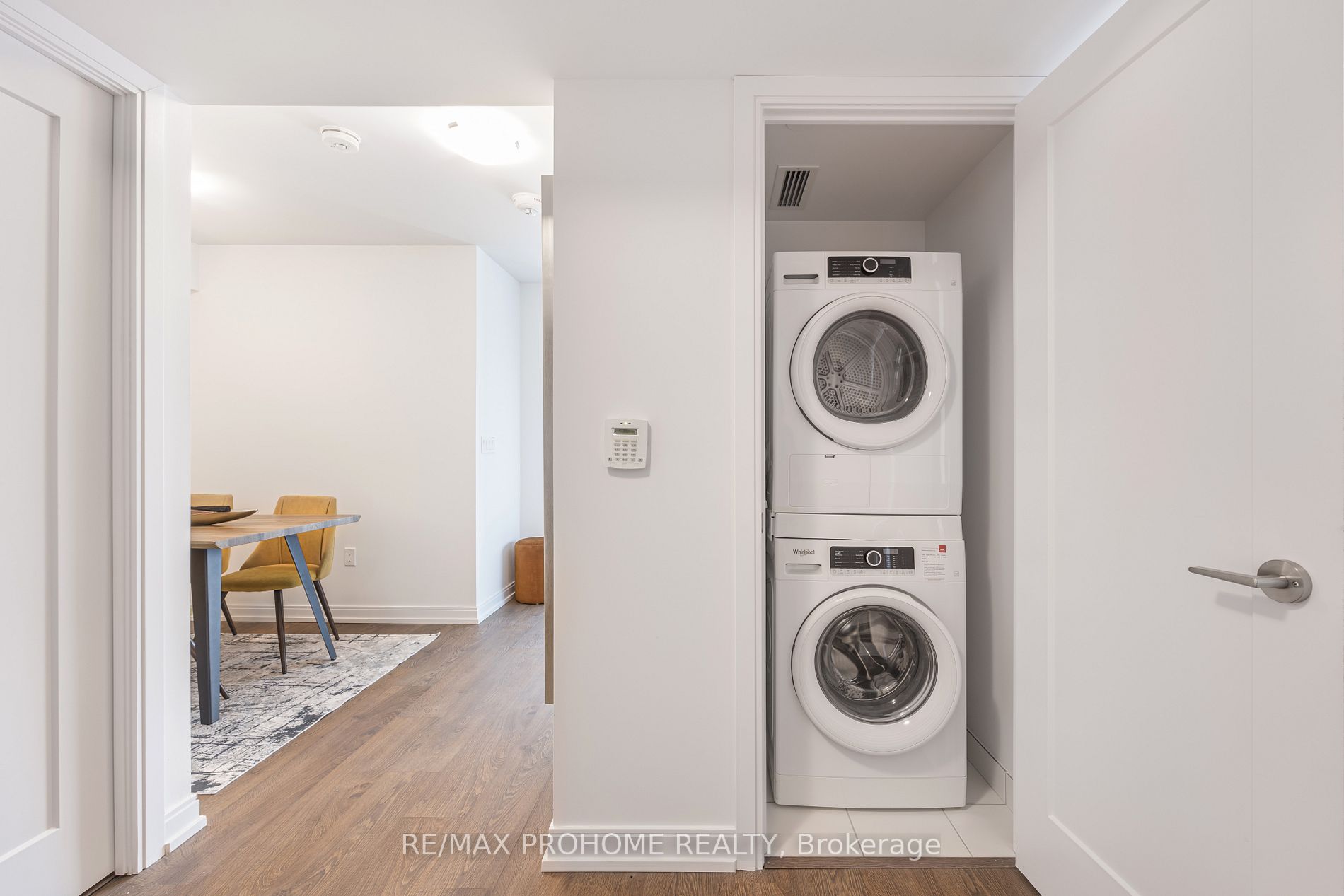 275 Village Green Sq, #2623