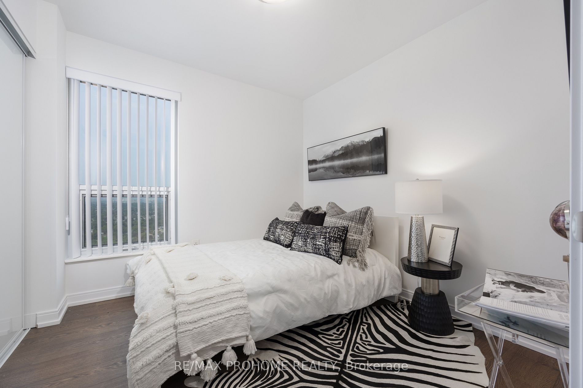275 Village Green Sq, #2623