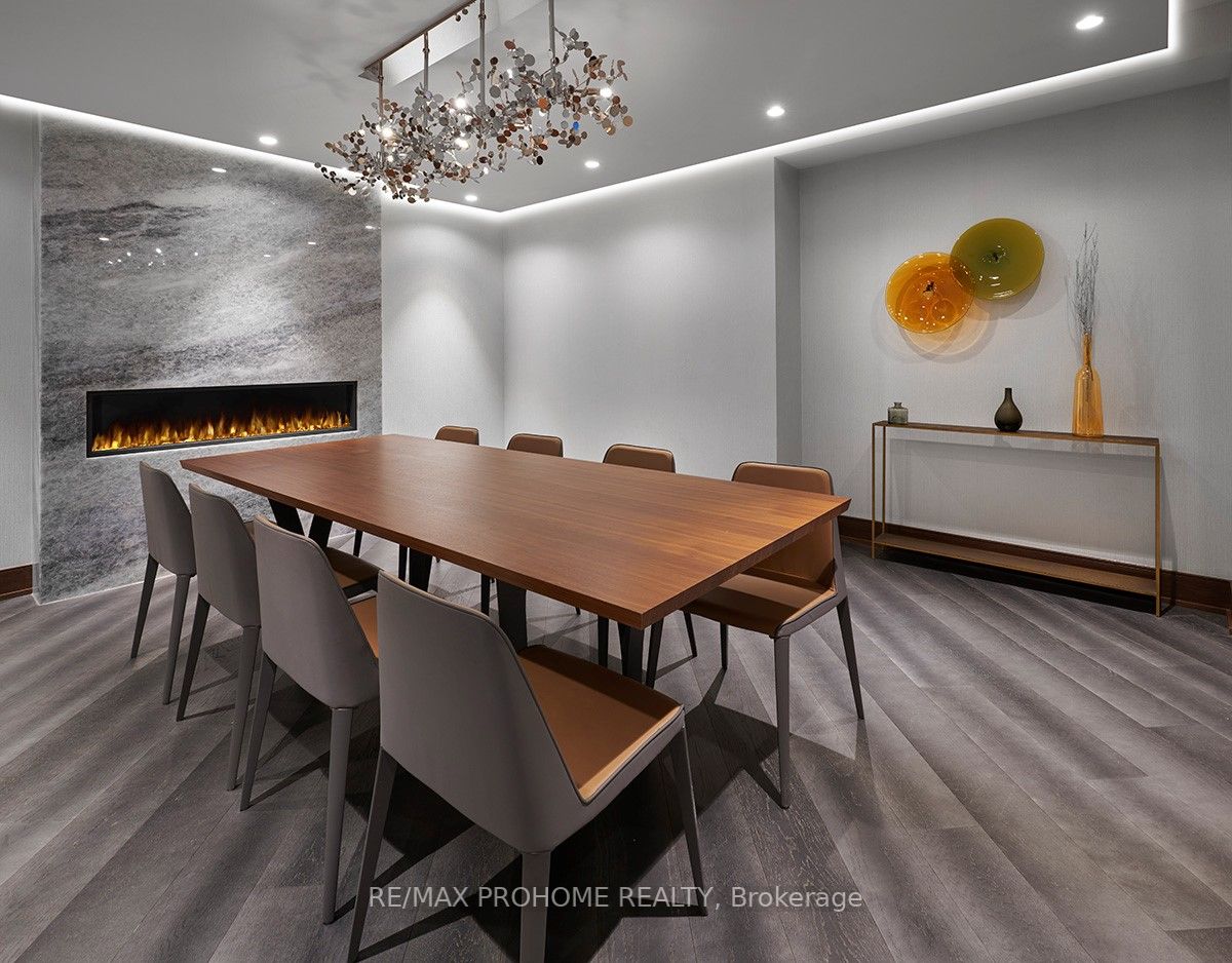 275 Village Green Sq, #2623
