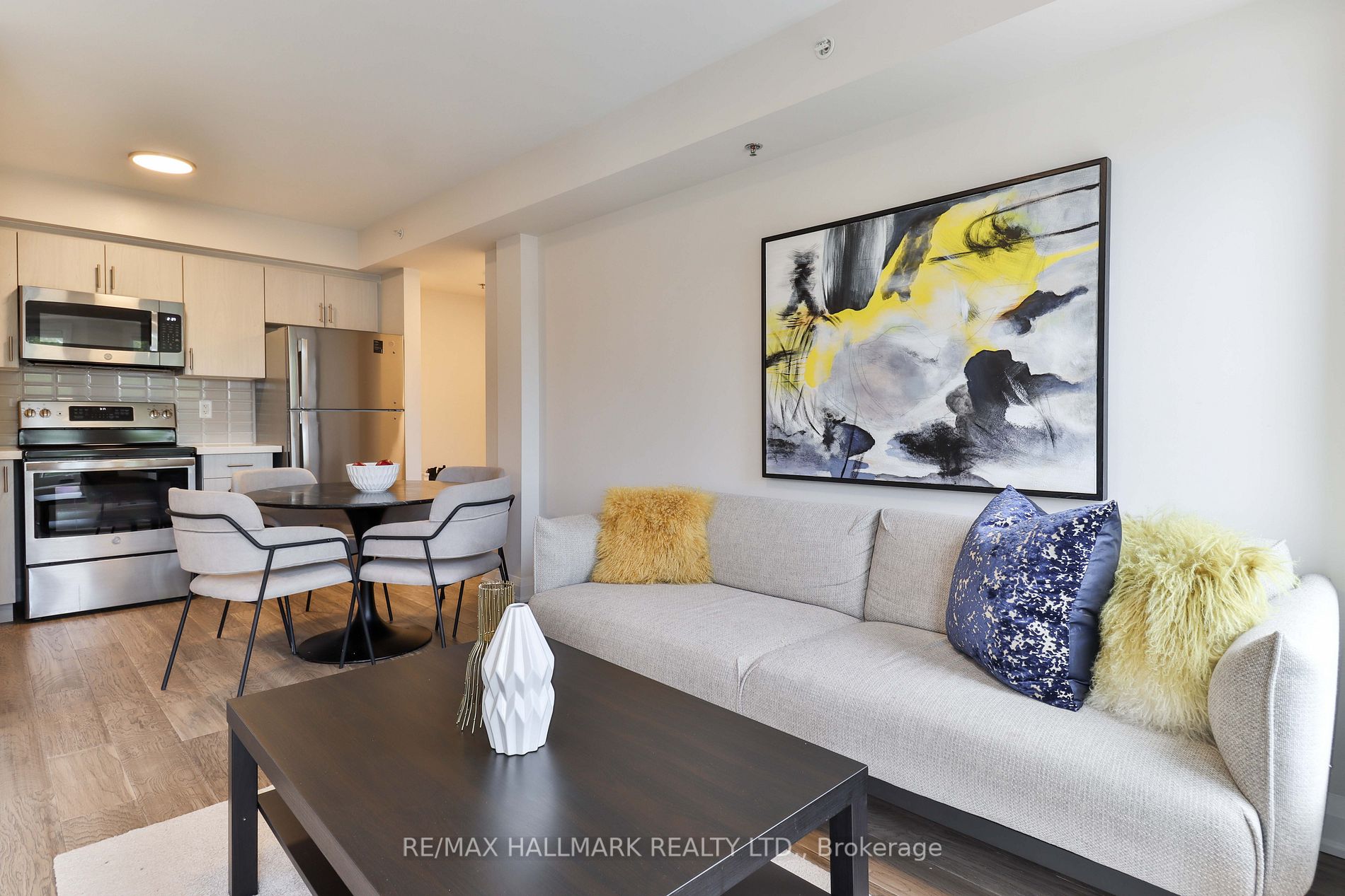 27 Somers Ave, #301