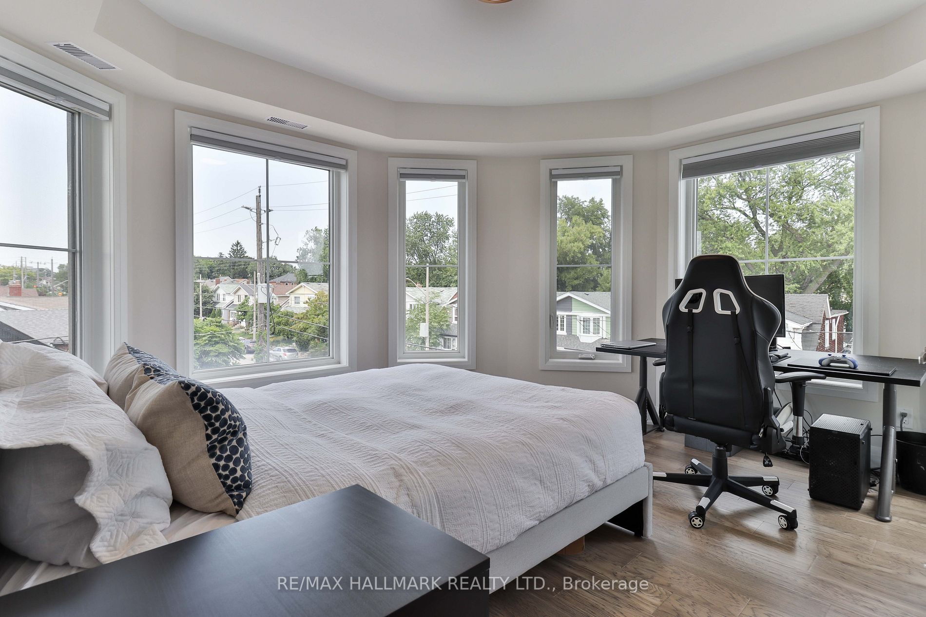 27 Somers Ave, #301