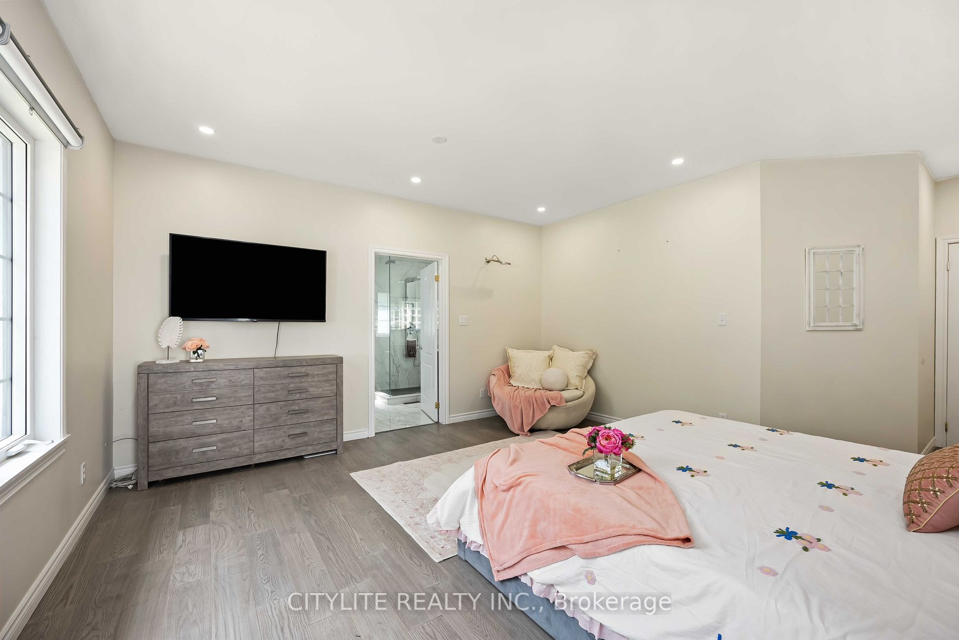 Listing E6744984 - Large Photo # 16