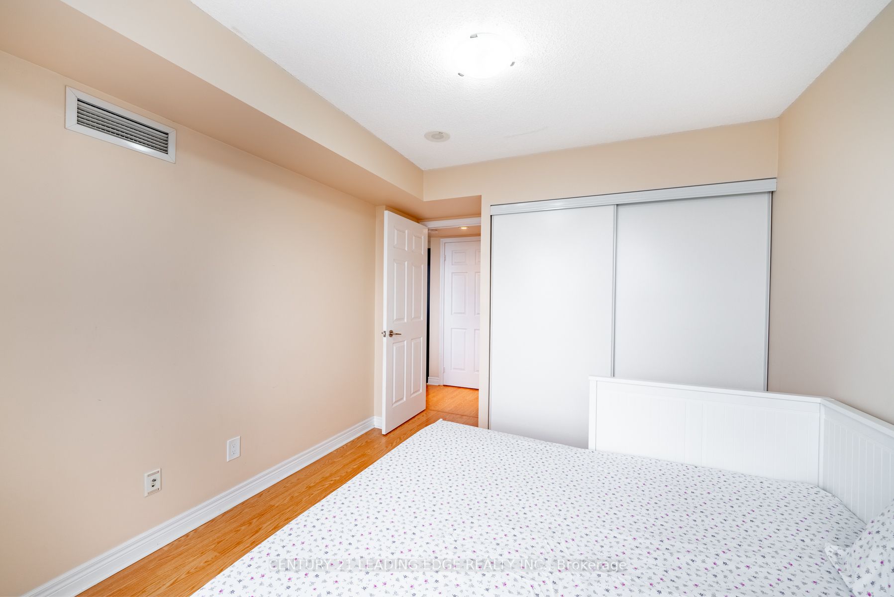 Listing E6747914 - Large Photo # 32
