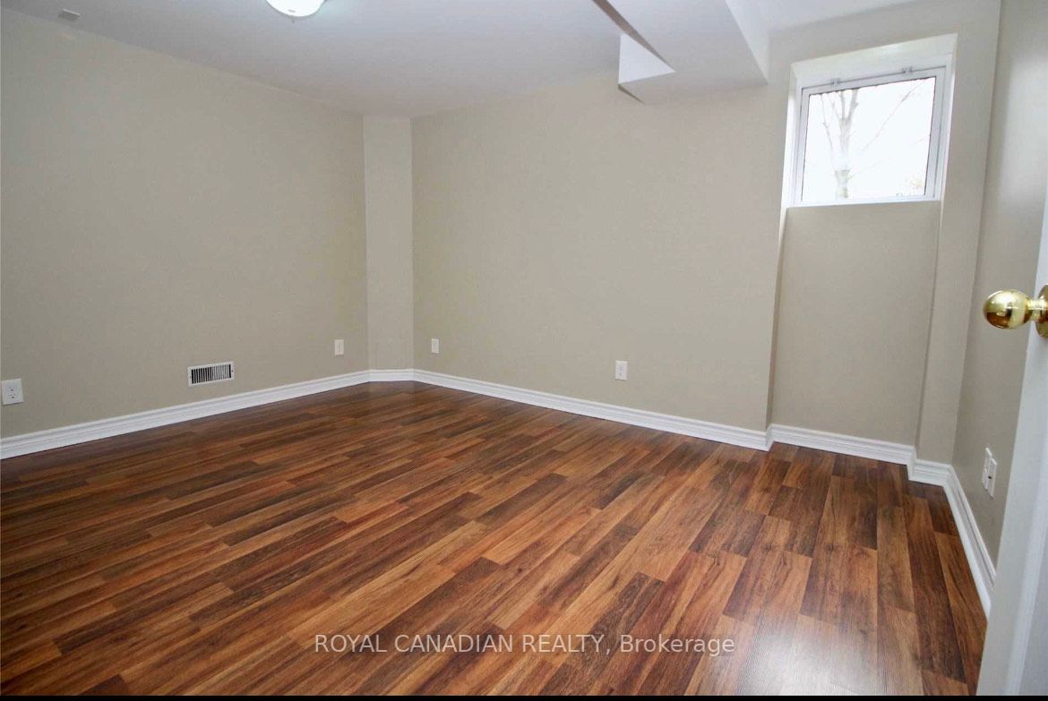 135 Norland Circle