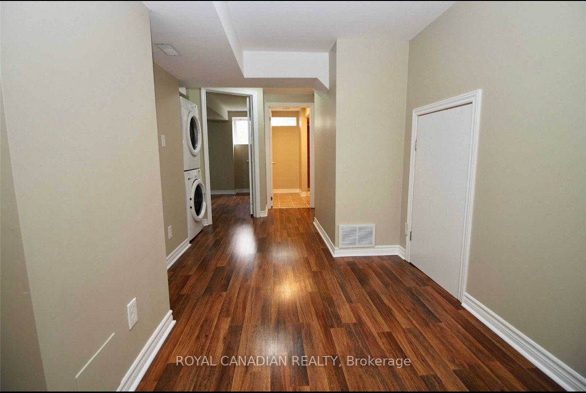 135 Norland Circle