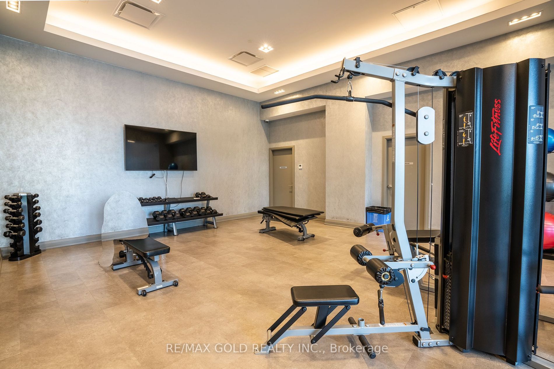 30 Meadowglen Pl, #1409