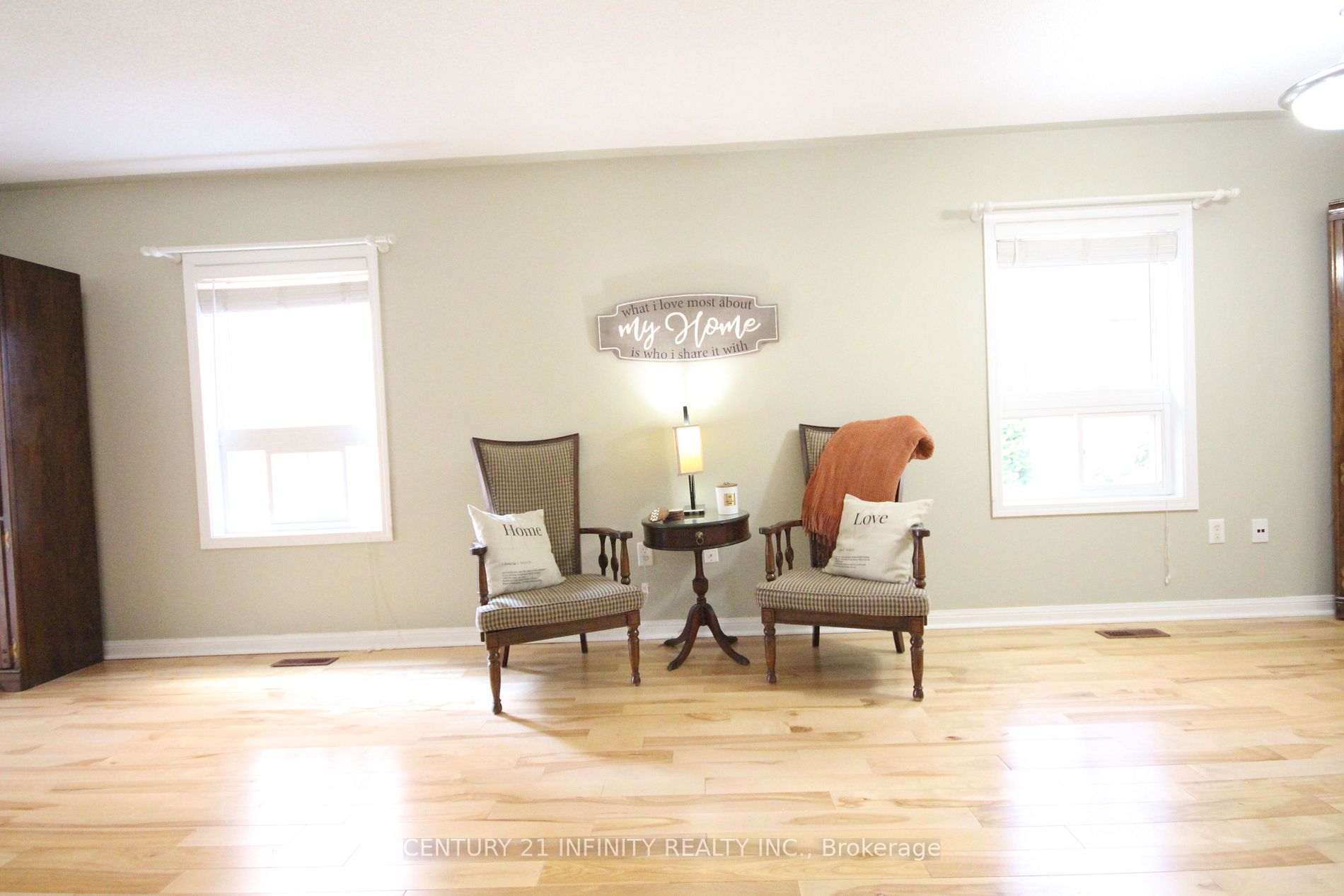 28 Solmar Ave