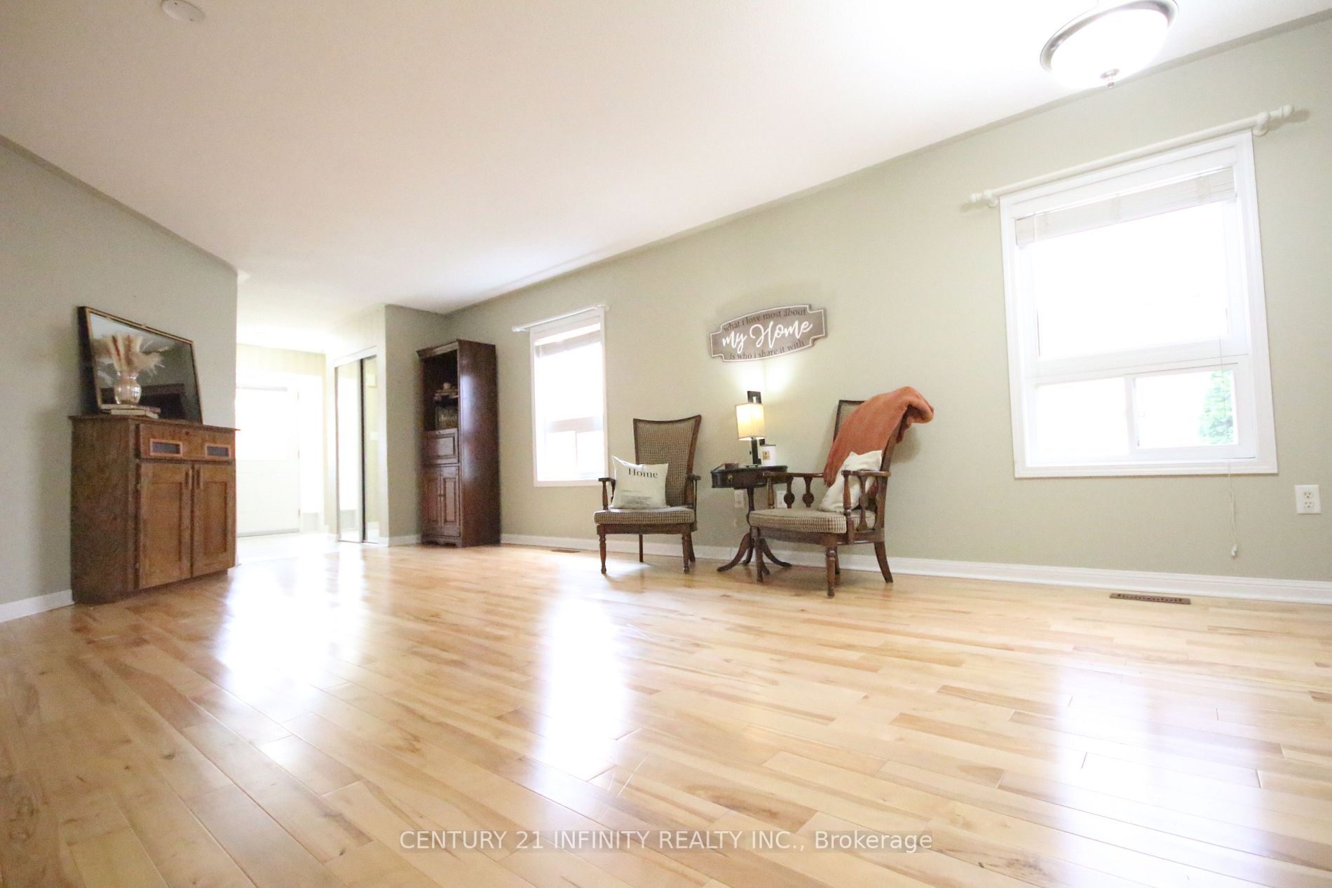 28 Solmar Ave