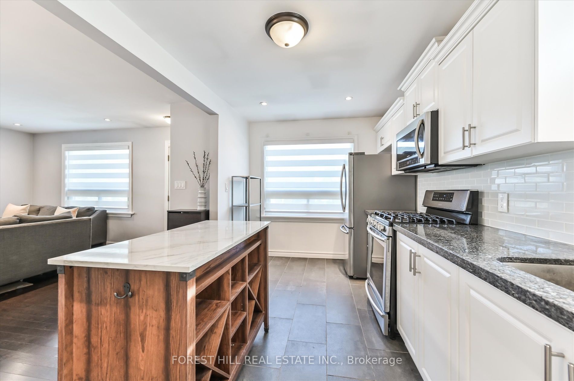 6 Willingdon Ave
