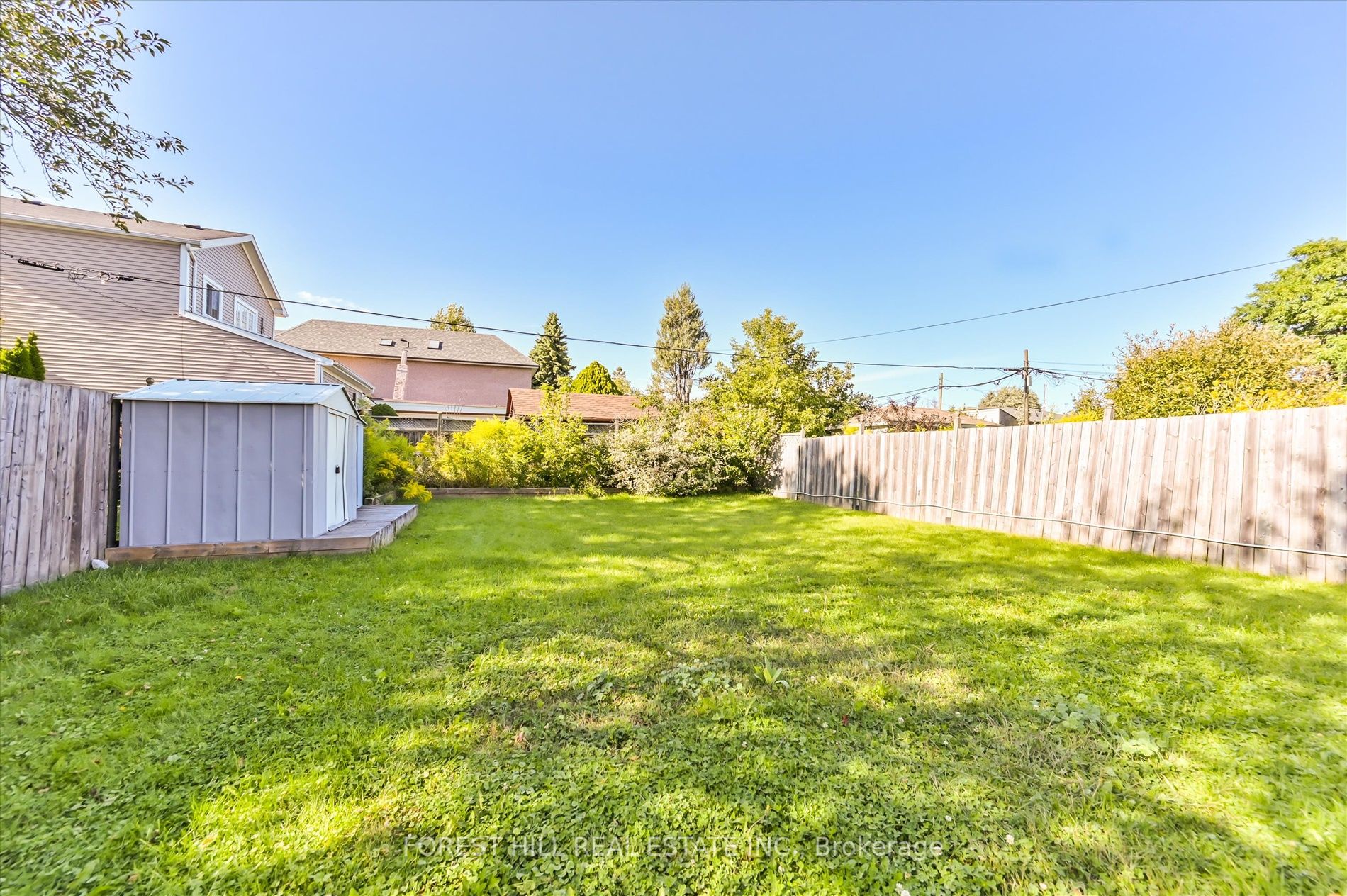 6 Willingdon Ave