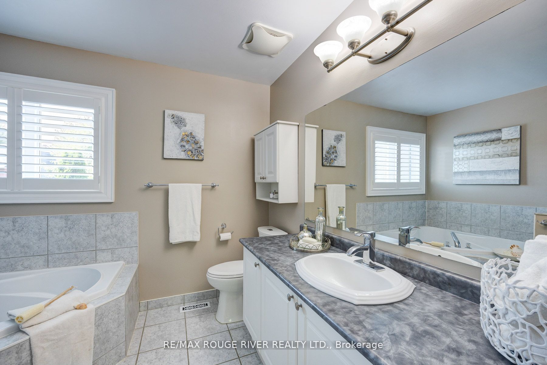 14 Sabbe Crescent