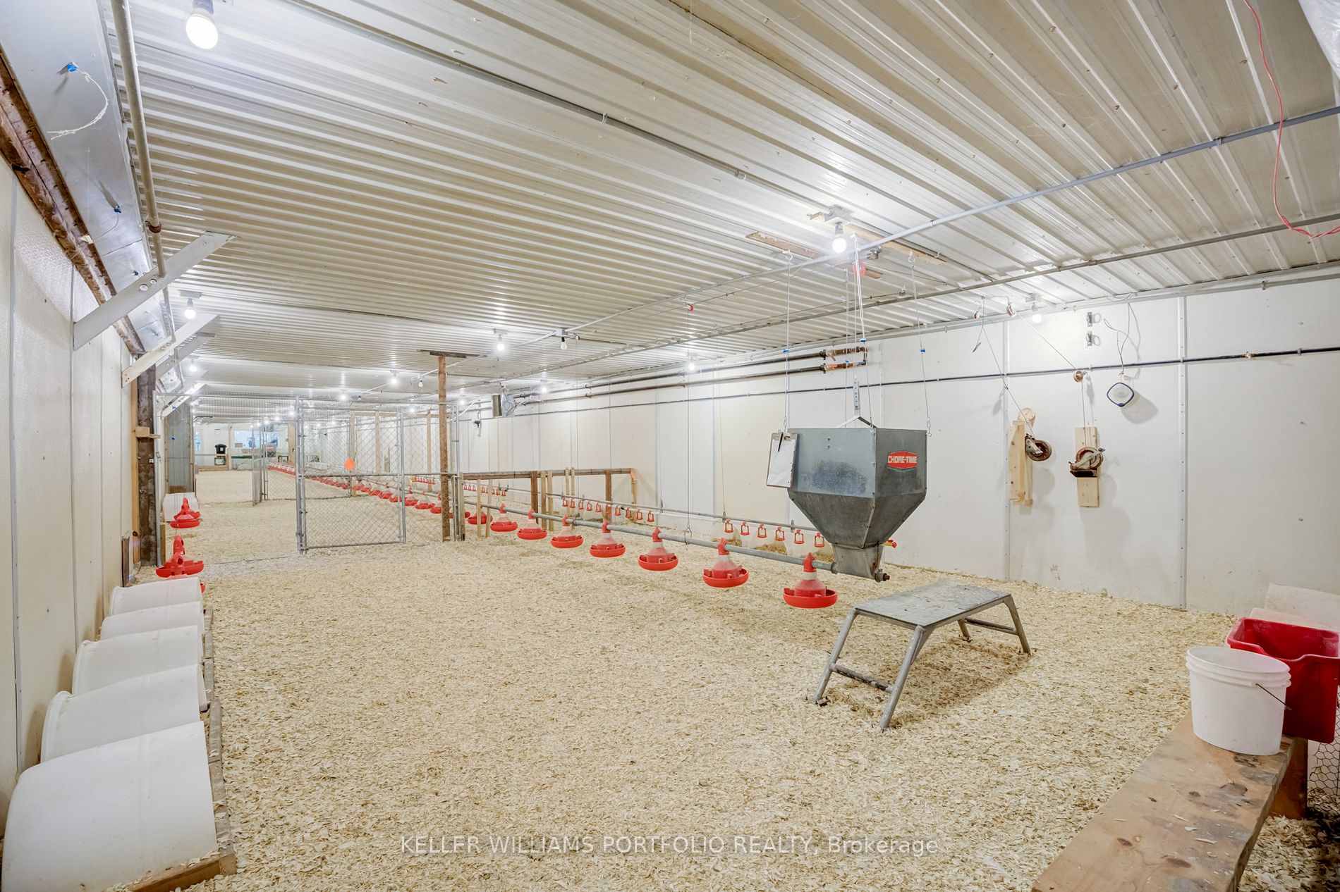 3880 Edgerton Rd