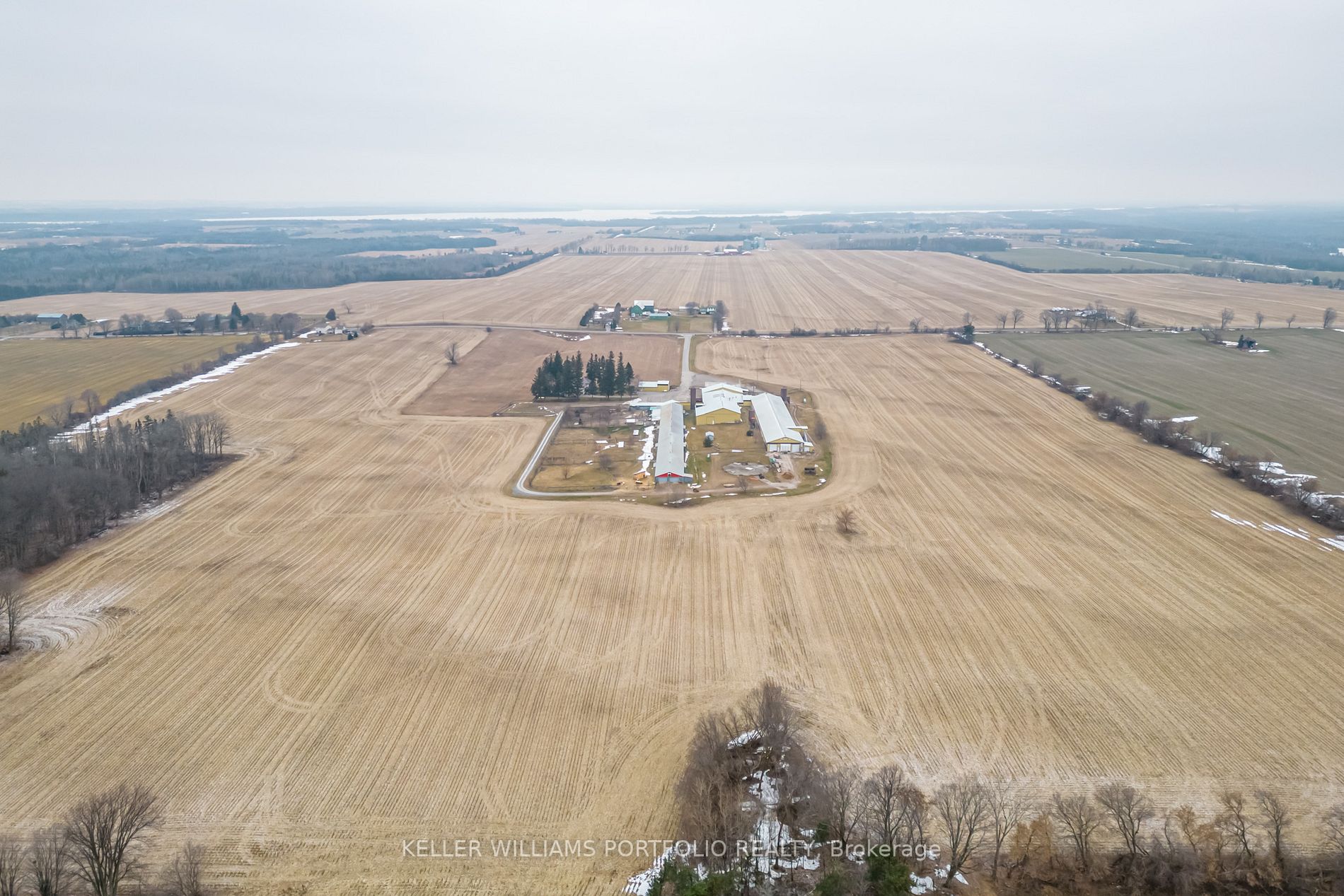 3880 Edgerton Rd
