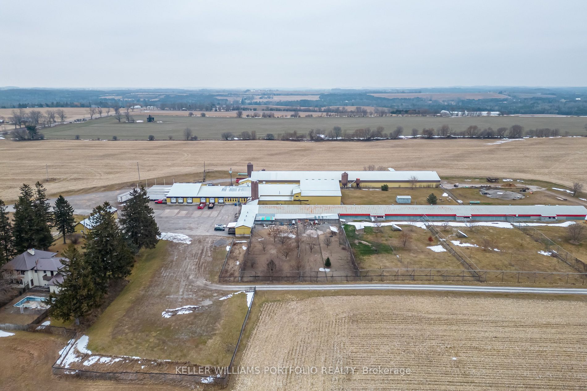 3880 Edgerton Rd
