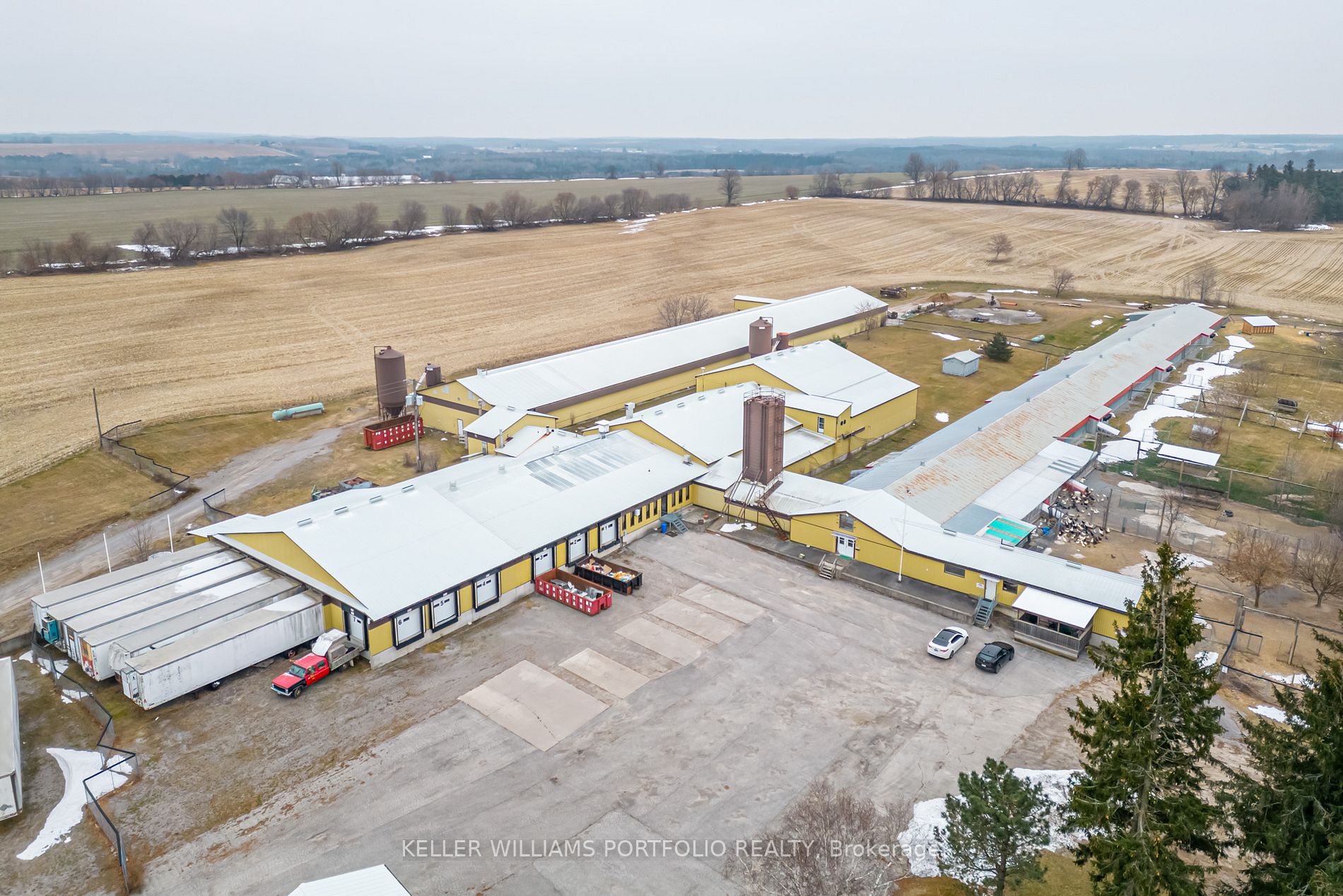3880 Edgerton Rd