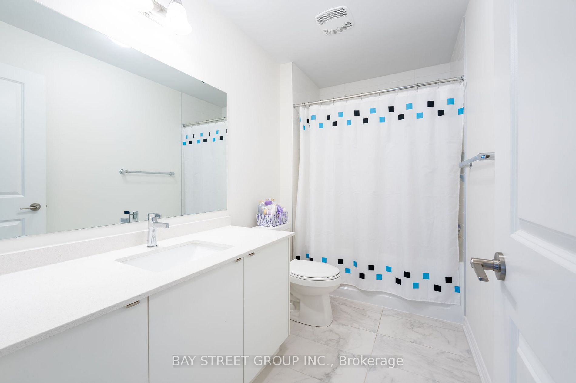 115 Laing Dr
