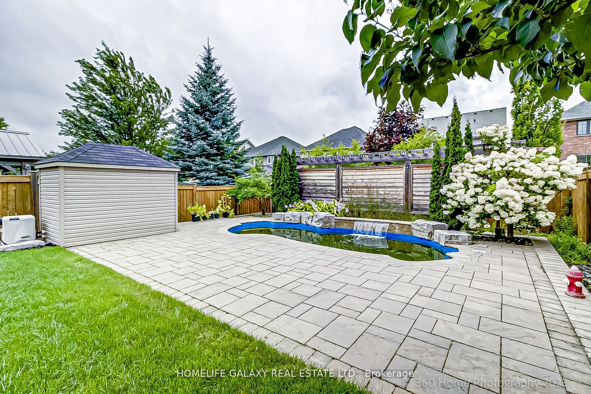 417 Bovin Ave
