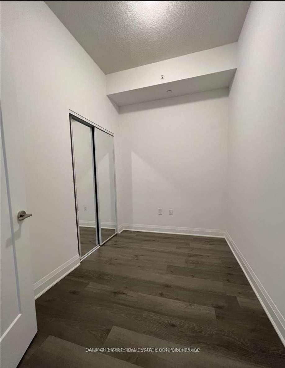 3220 Sheppard Ave E, #423