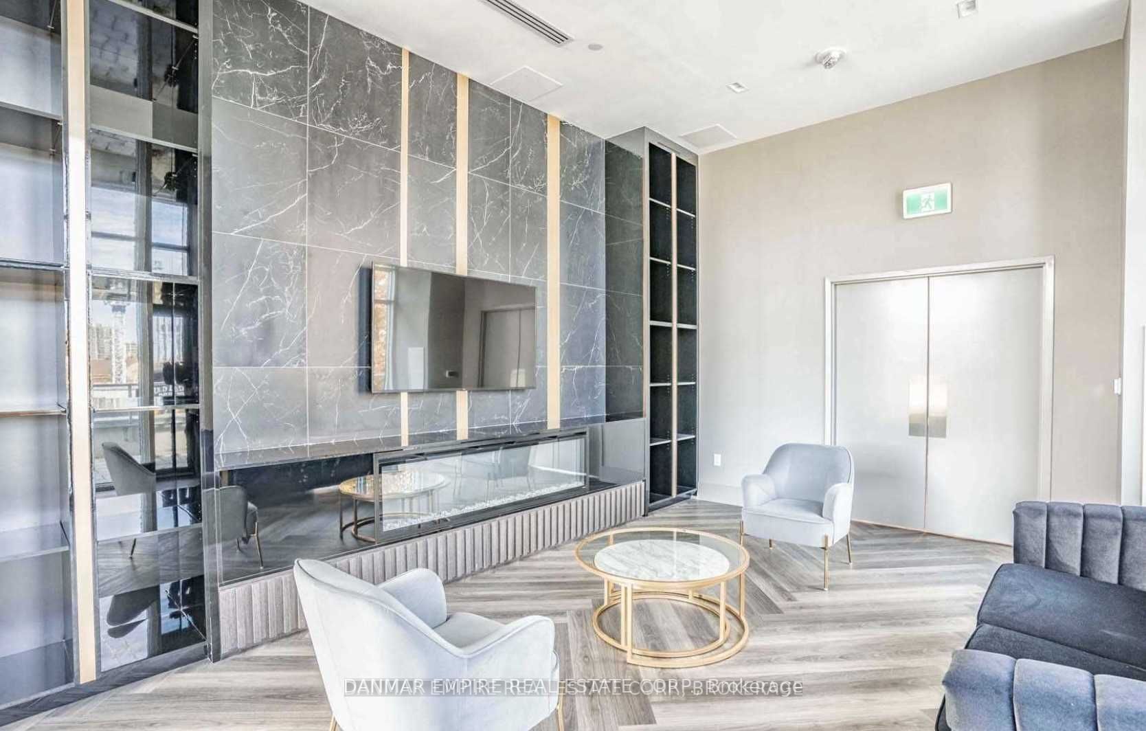 3220 Sheppard Ave E, #423