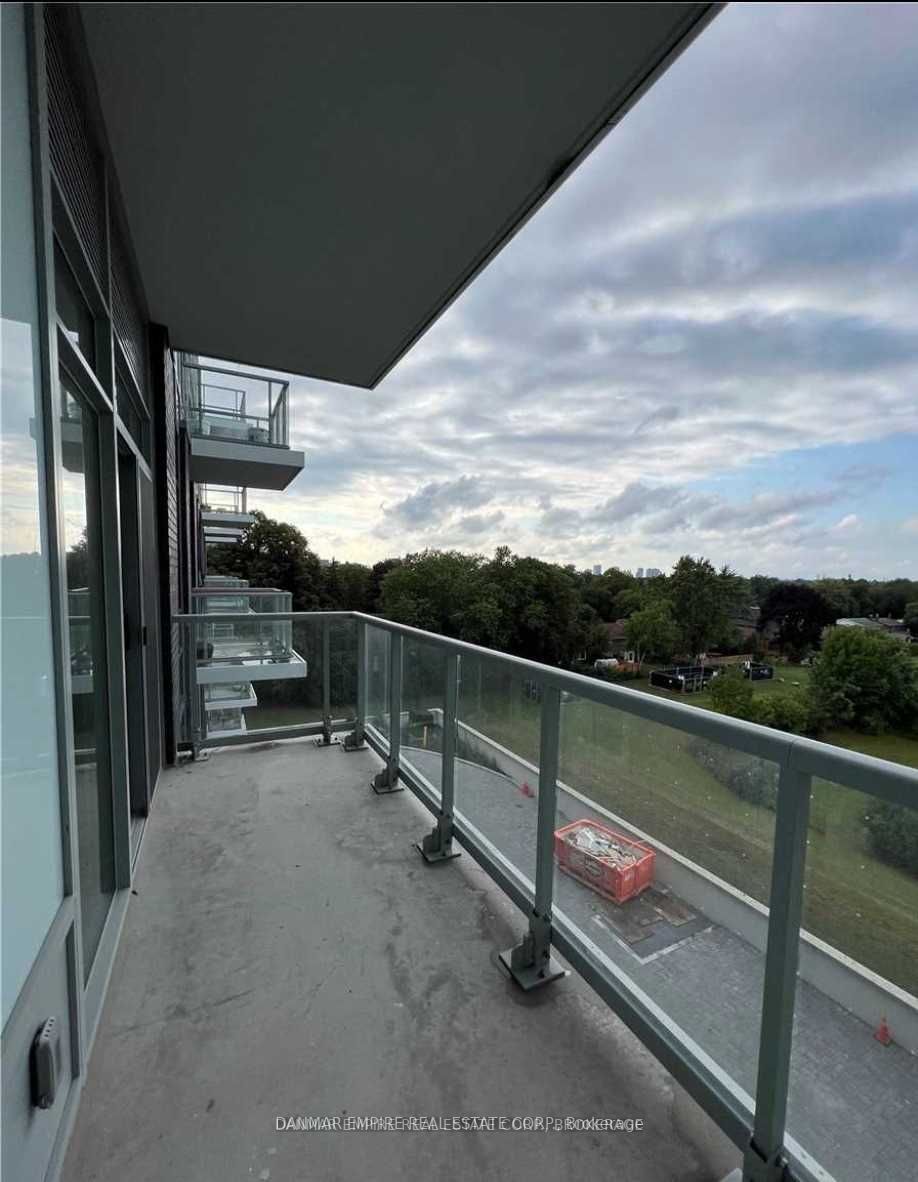 3220 Sheppard Ave E, #423