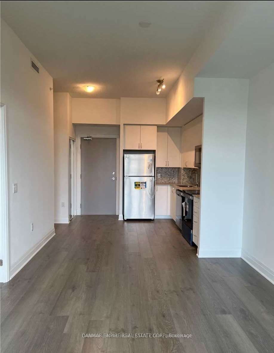 3220 Sheppard Ave E, #423