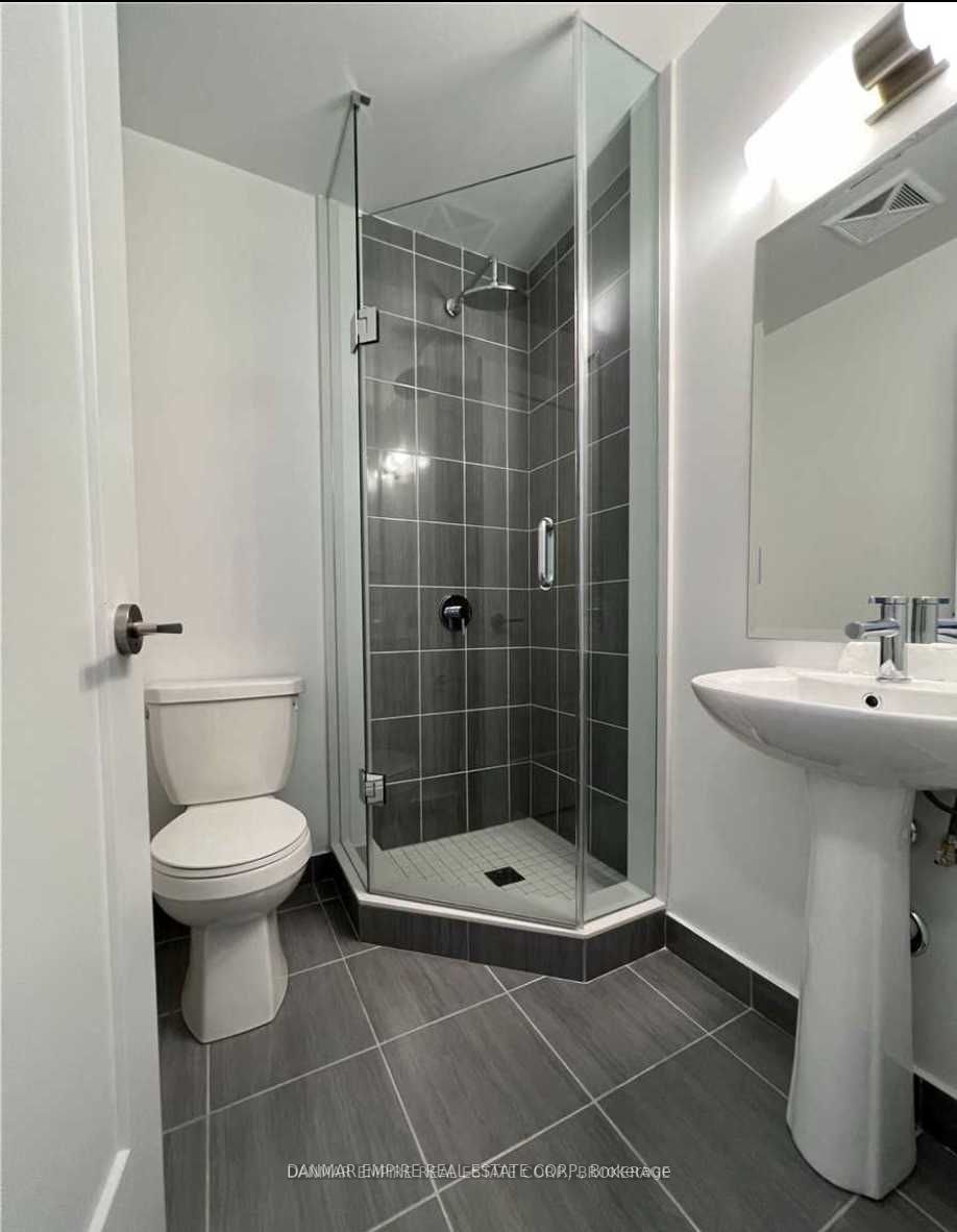 3220 Sheppard Ave E, #423