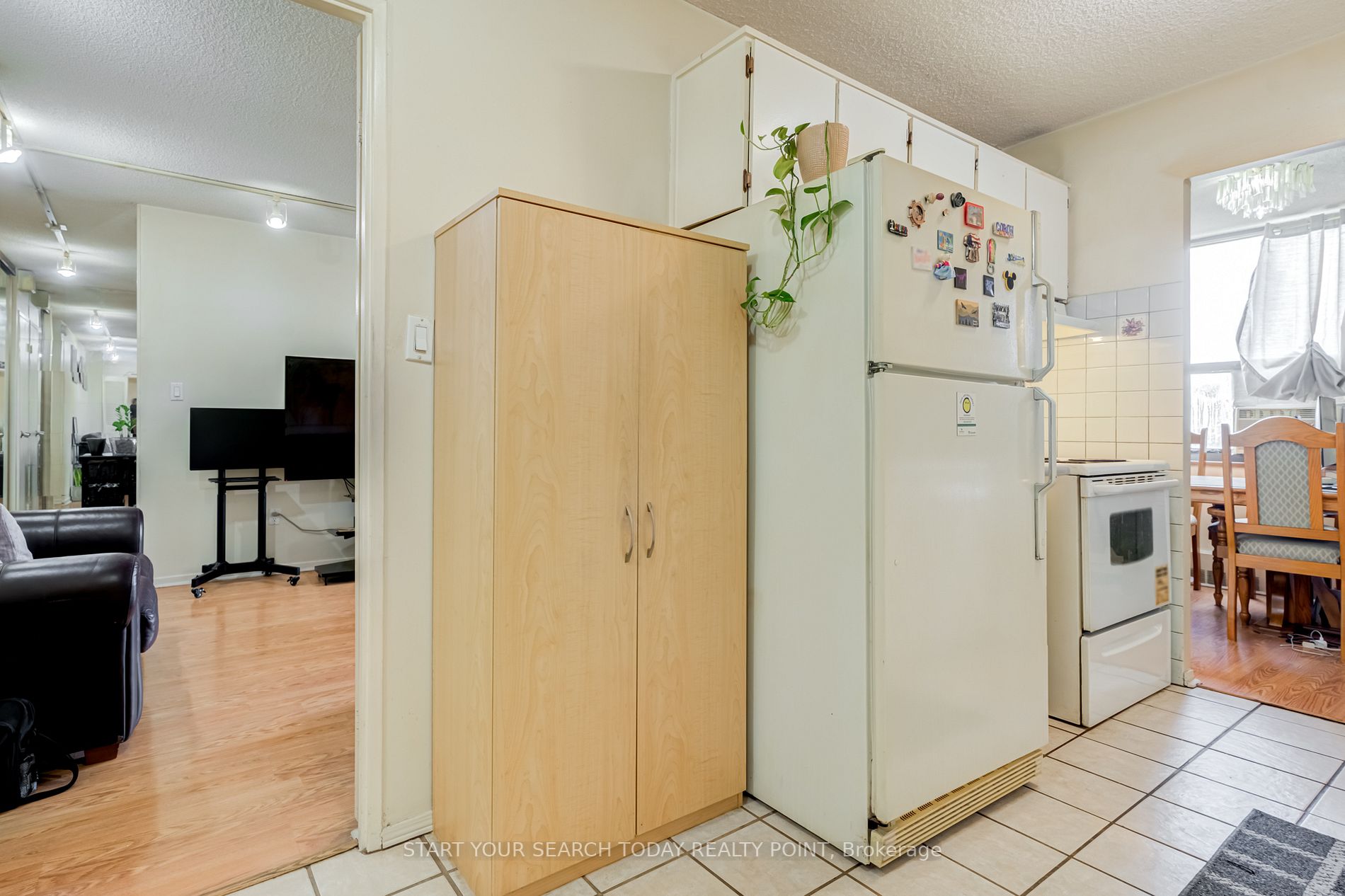 90 Ling Rd, #607