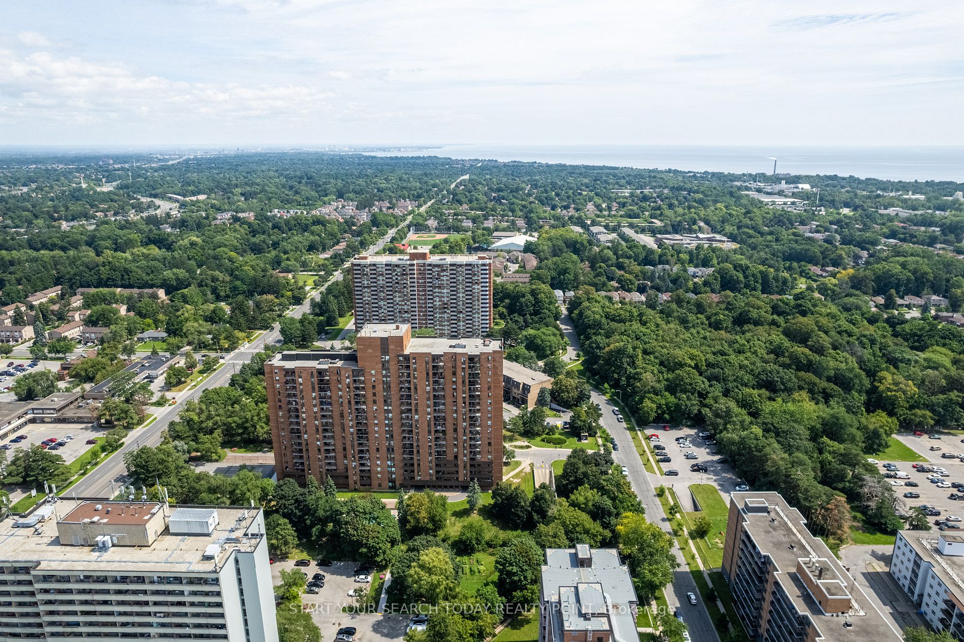 90 Ling Rd, #607