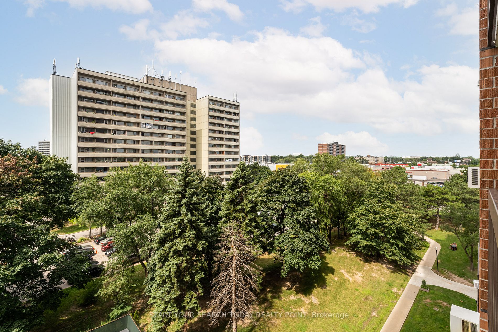 90 Ling Rd, #607