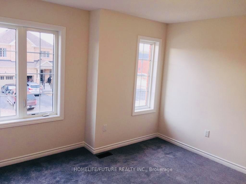51 Arthur Mclaughlin St
