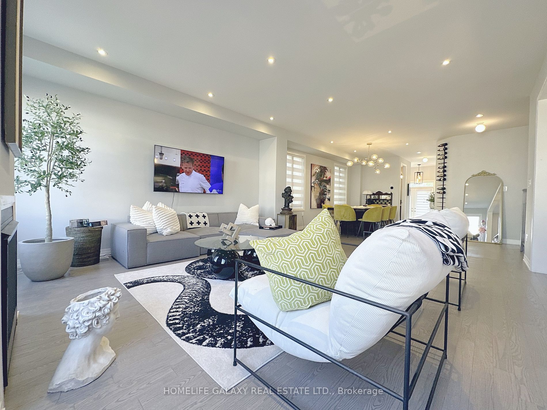 161 East Shore Drive
