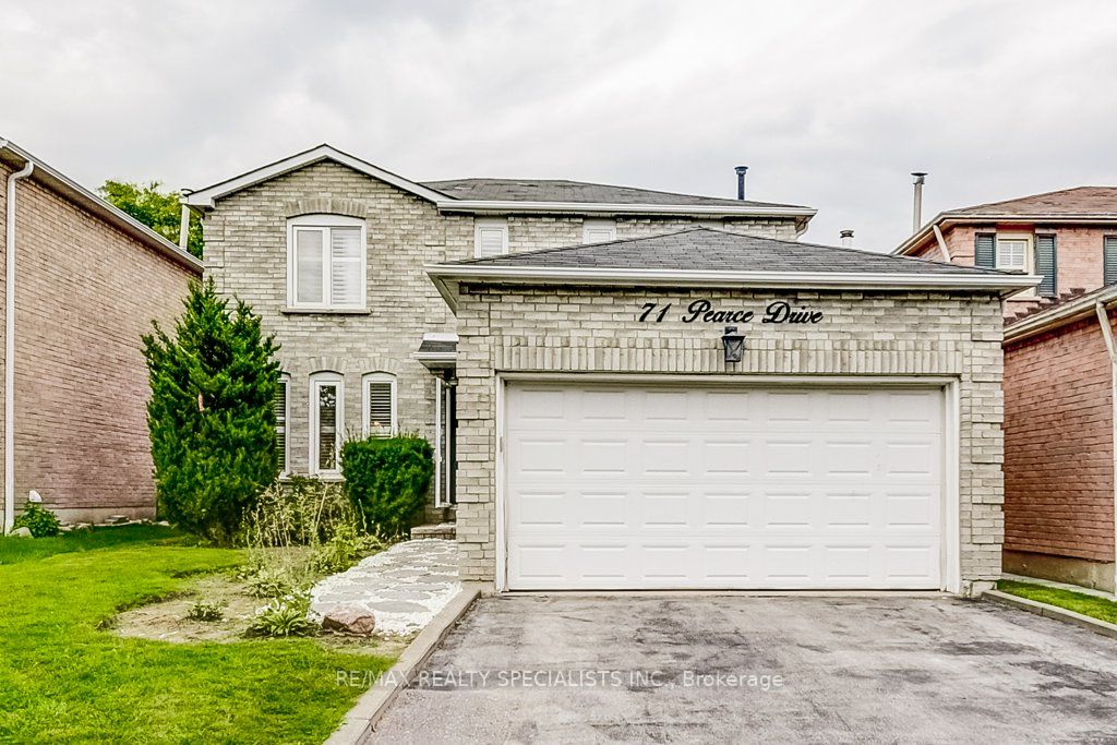71 Pearce Dr N