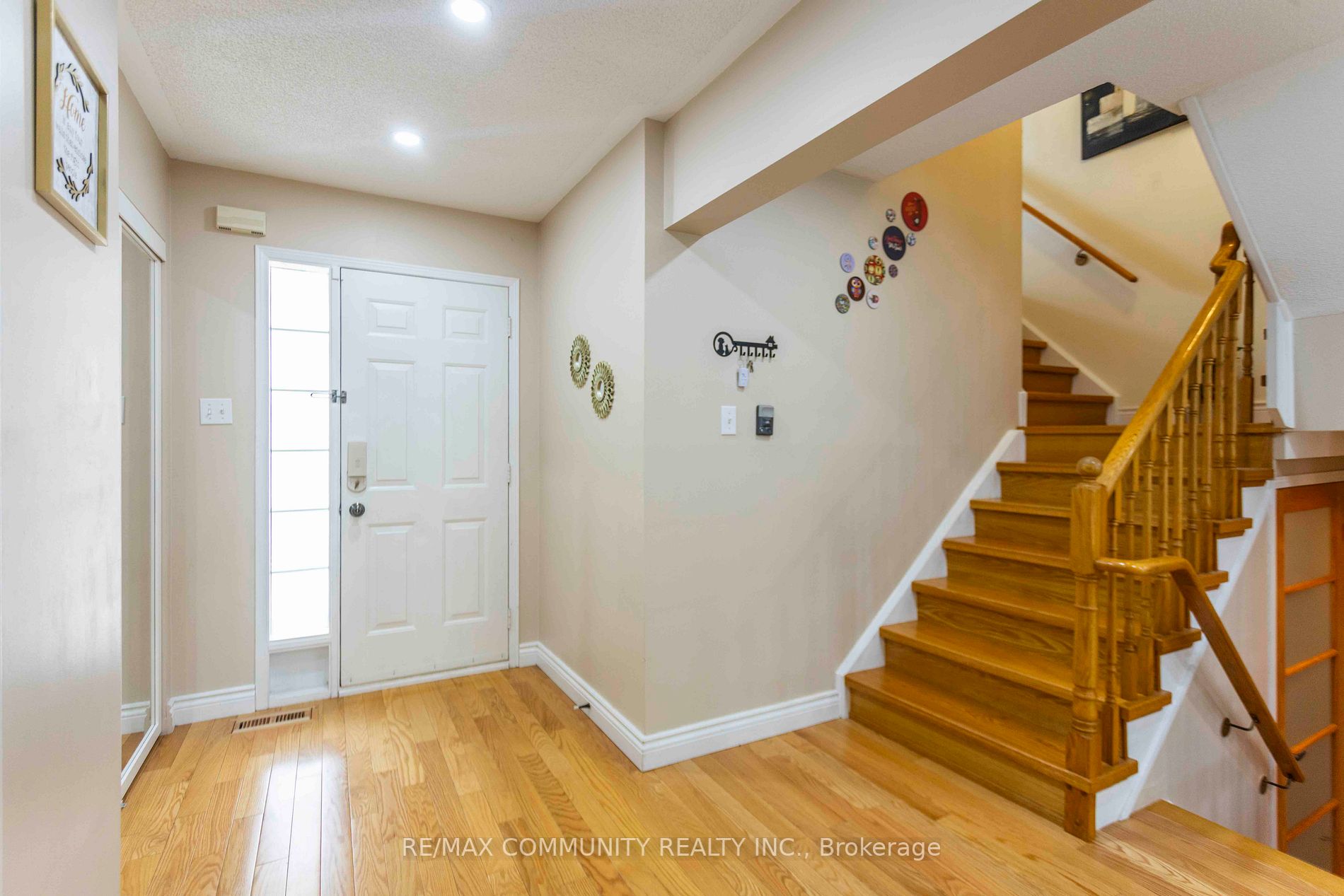 43 Creekwood Cres
