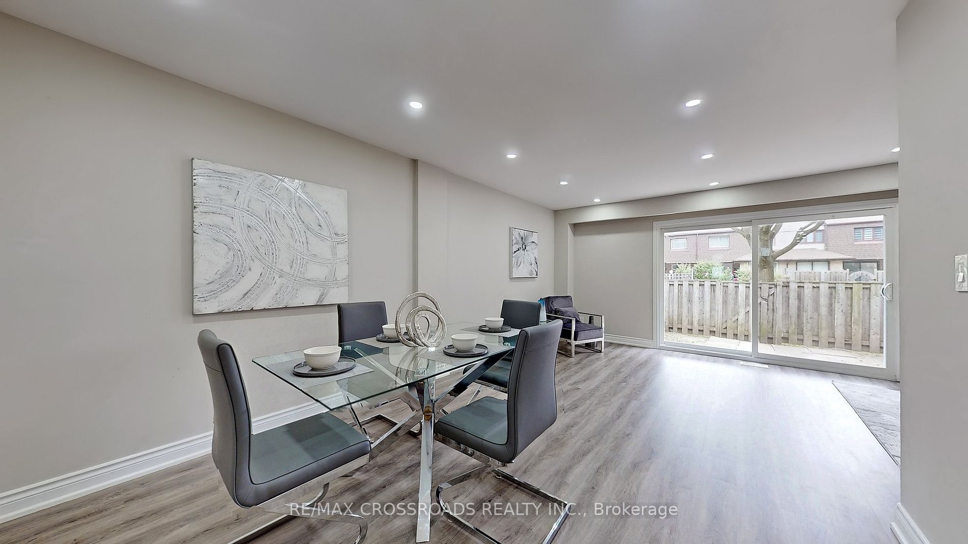 21 Livonia Place, #90