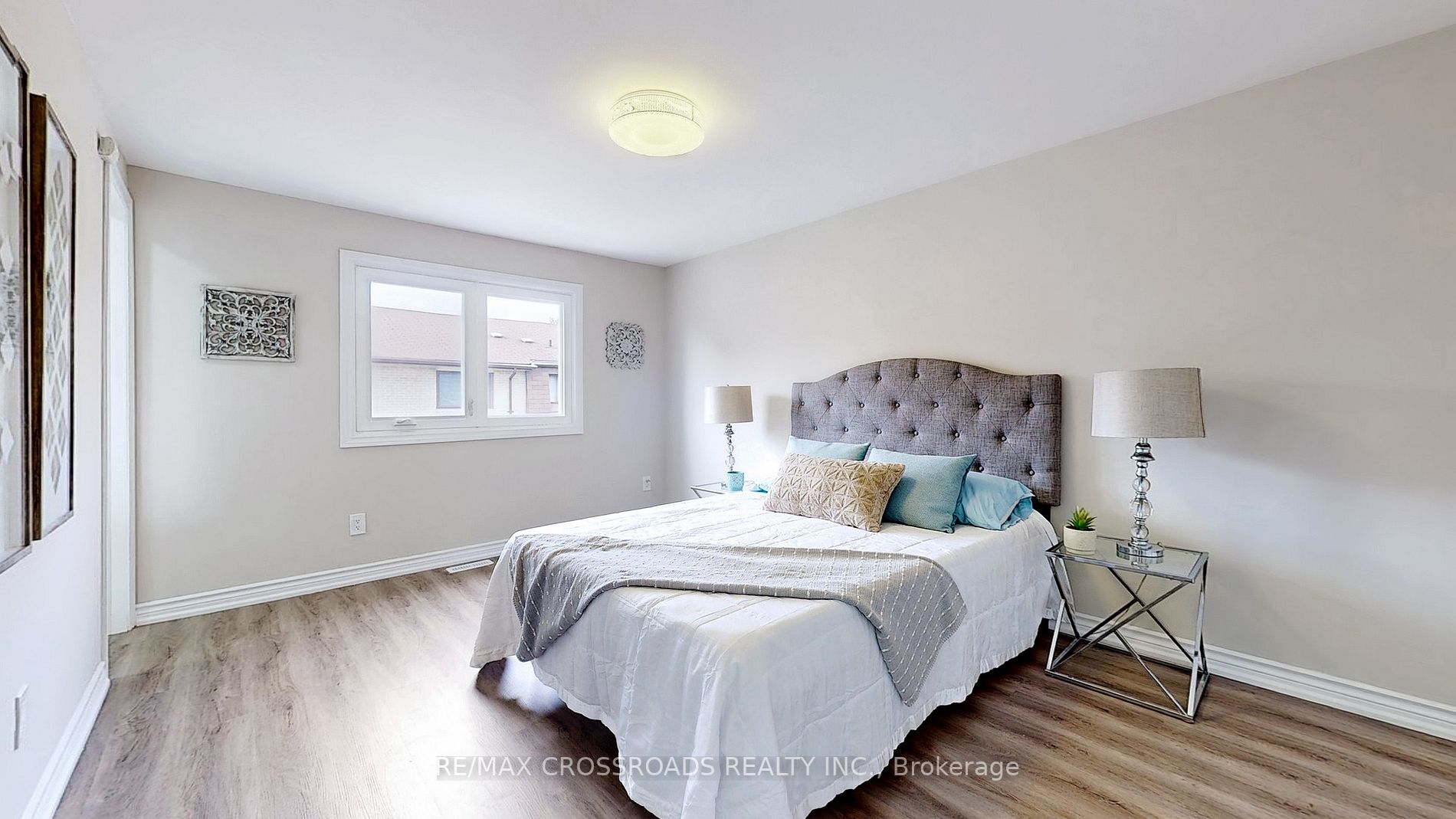 21 Livonia Place, #90