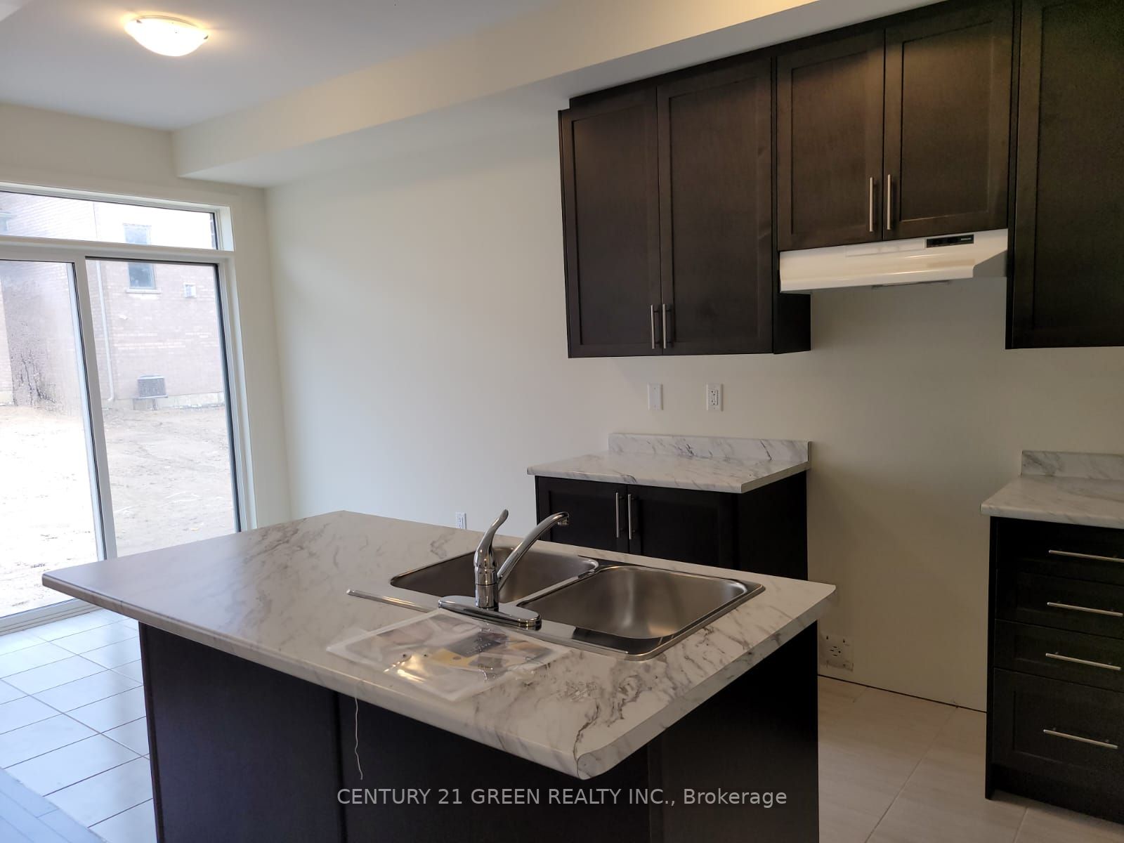 1222 Rexton Drive