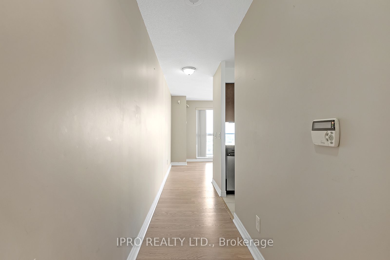 60 Town Centre Crt, #2404