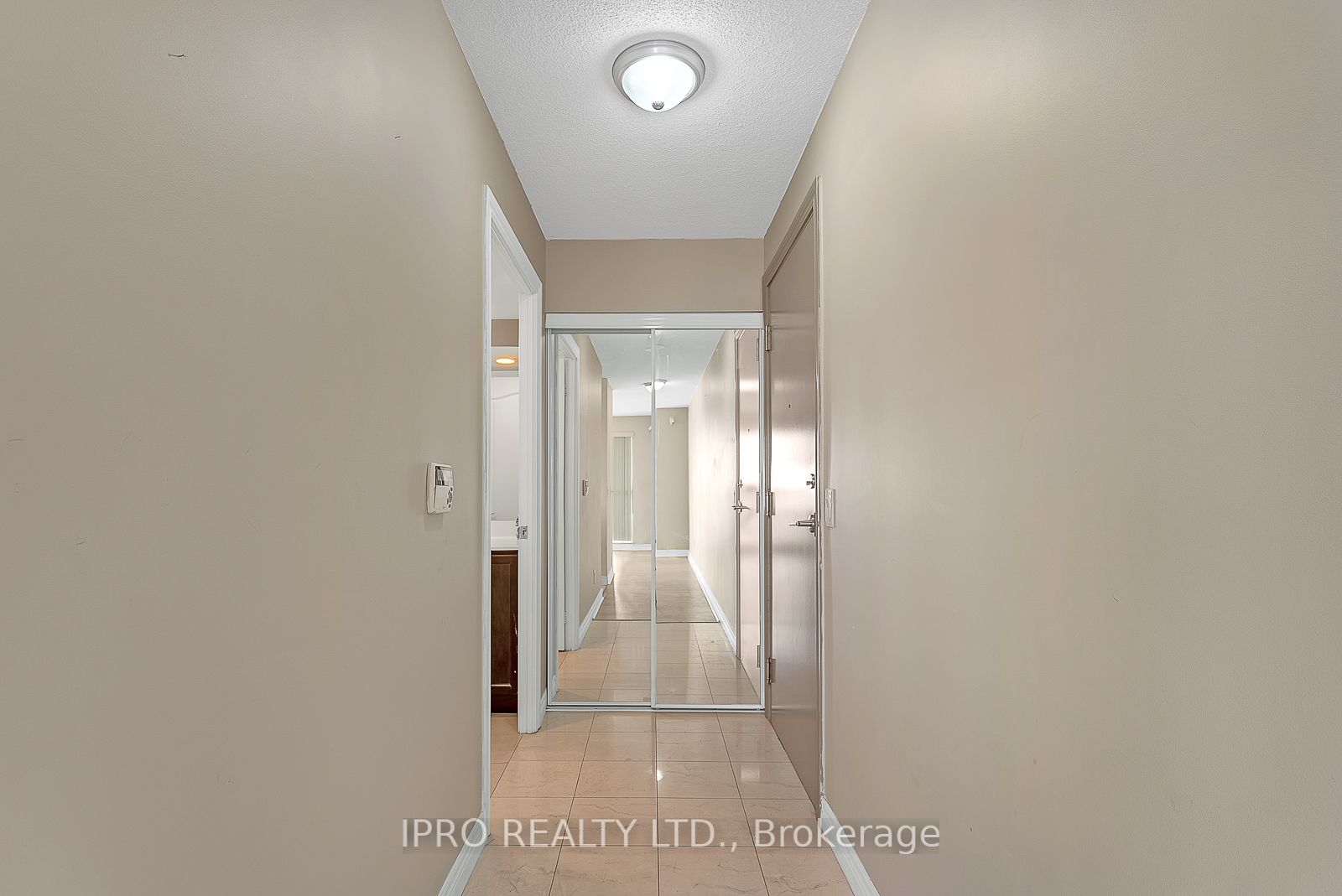 60 Town Centre Crt, #2404